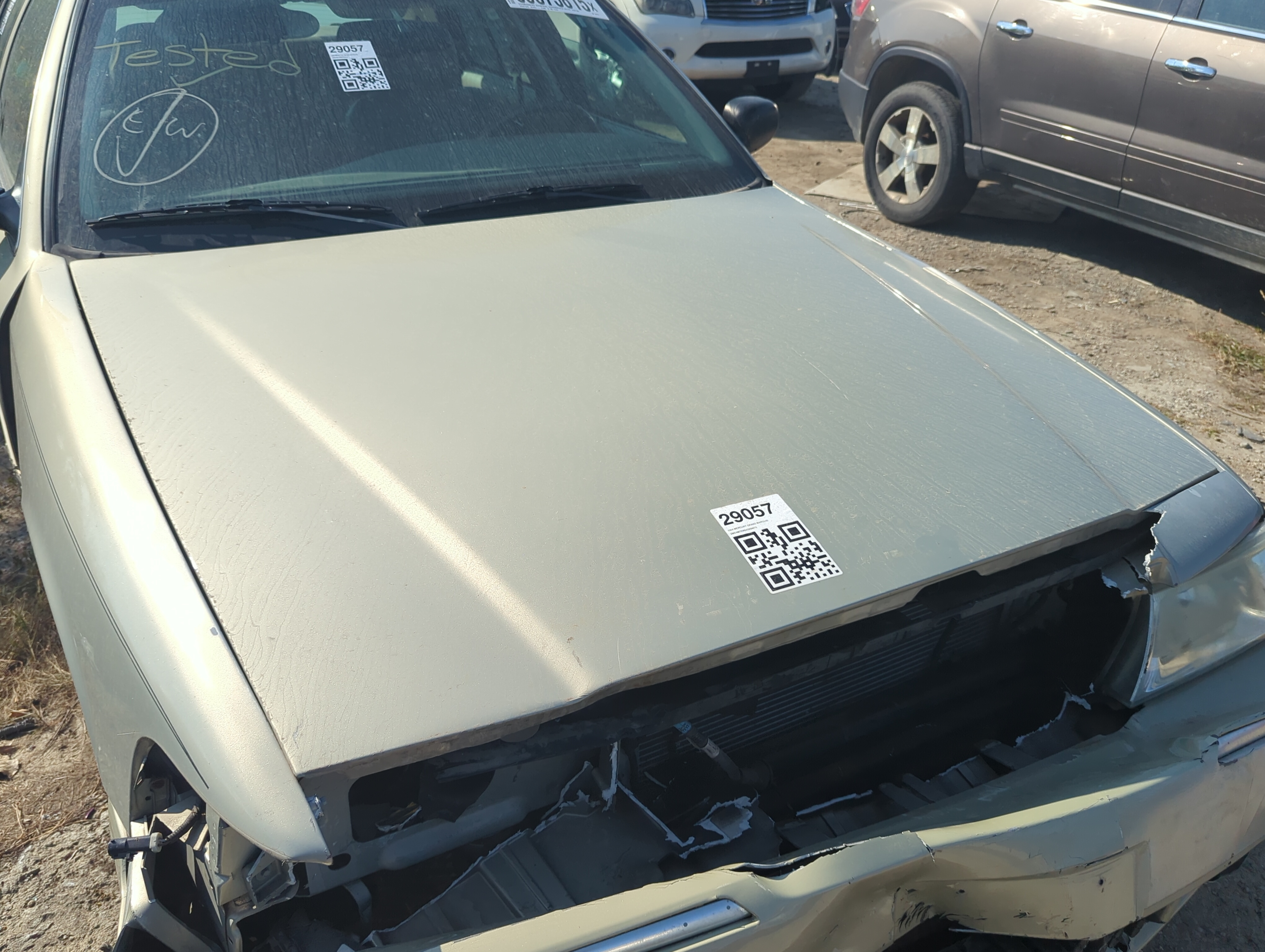 1998-2011 Mercury Grand Marquis Hood Oem 1158938 - Oemusedautoparts1.com