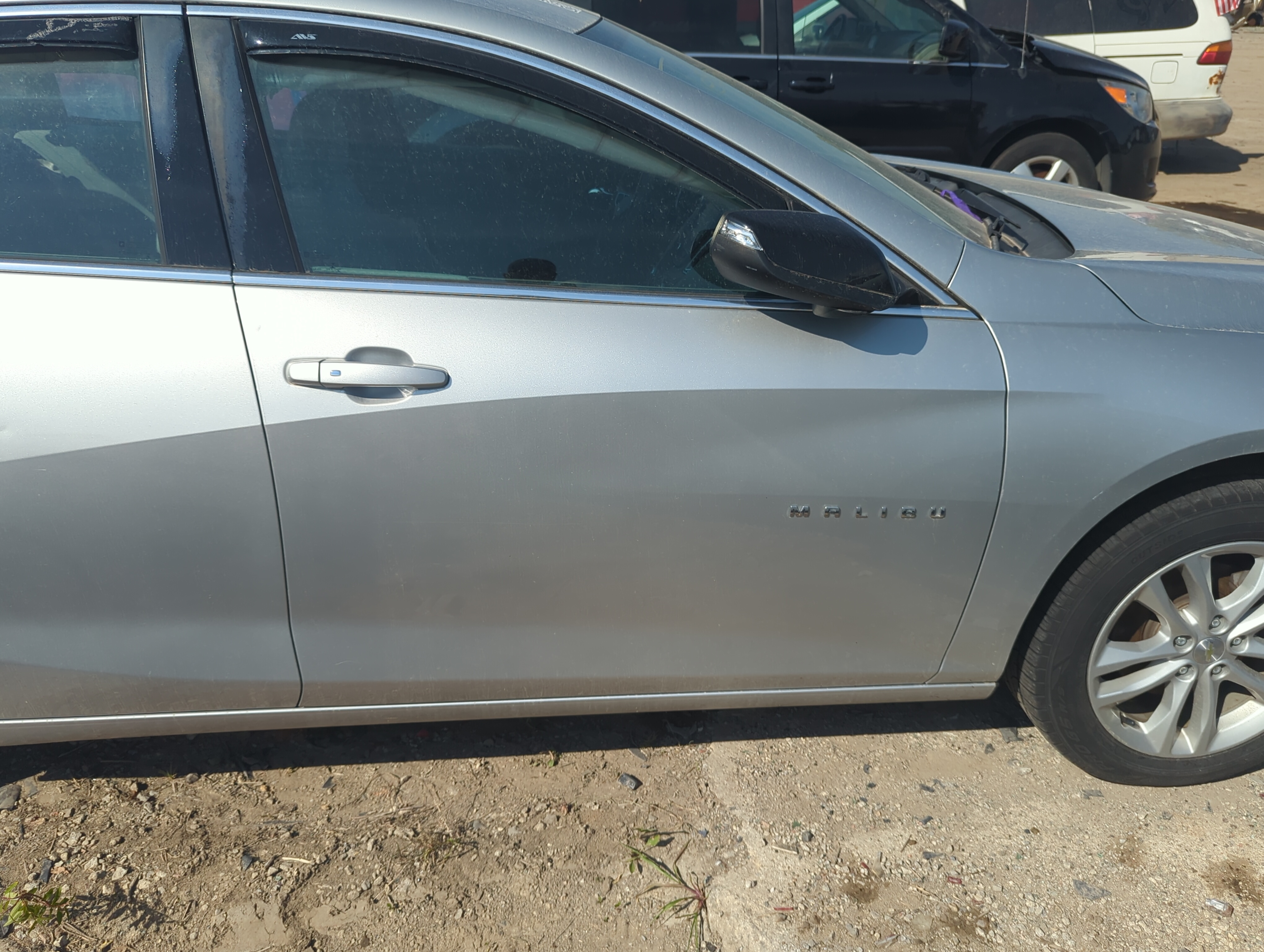 2016-2021 Chevrolet Malibu Passenger Front Door Oem 1159087 - Oemusedautoparts1.com