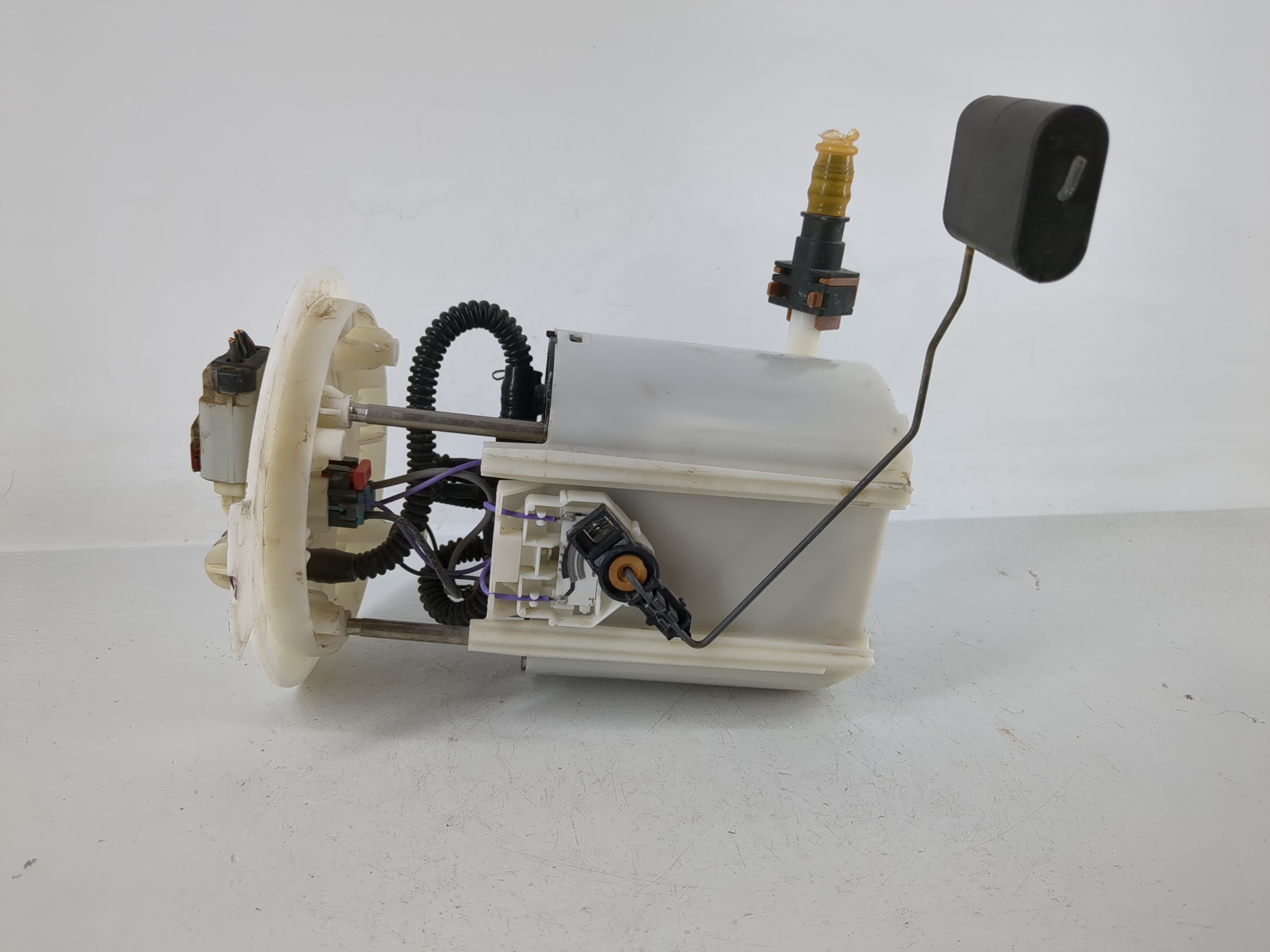2016-2019 Dodge Durango Electrical Gas Fuel Pump Assembly 1159190 - Oemusedautoparts1.com
