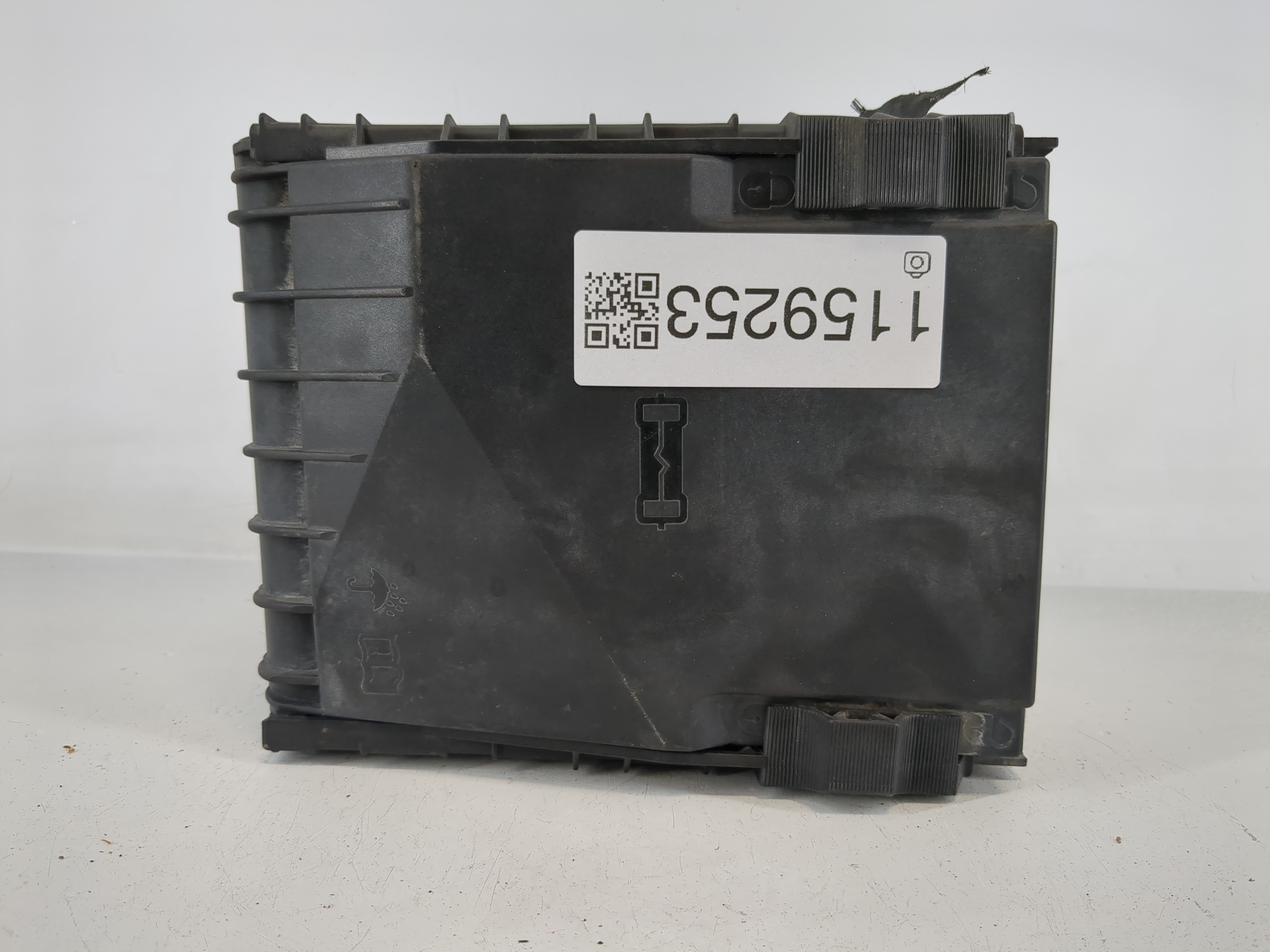 2010-2014 Volkswagen Jetta Fusebox Fuse Box Relay Module 1718130 1159253 - Oemusedautoparts1.com