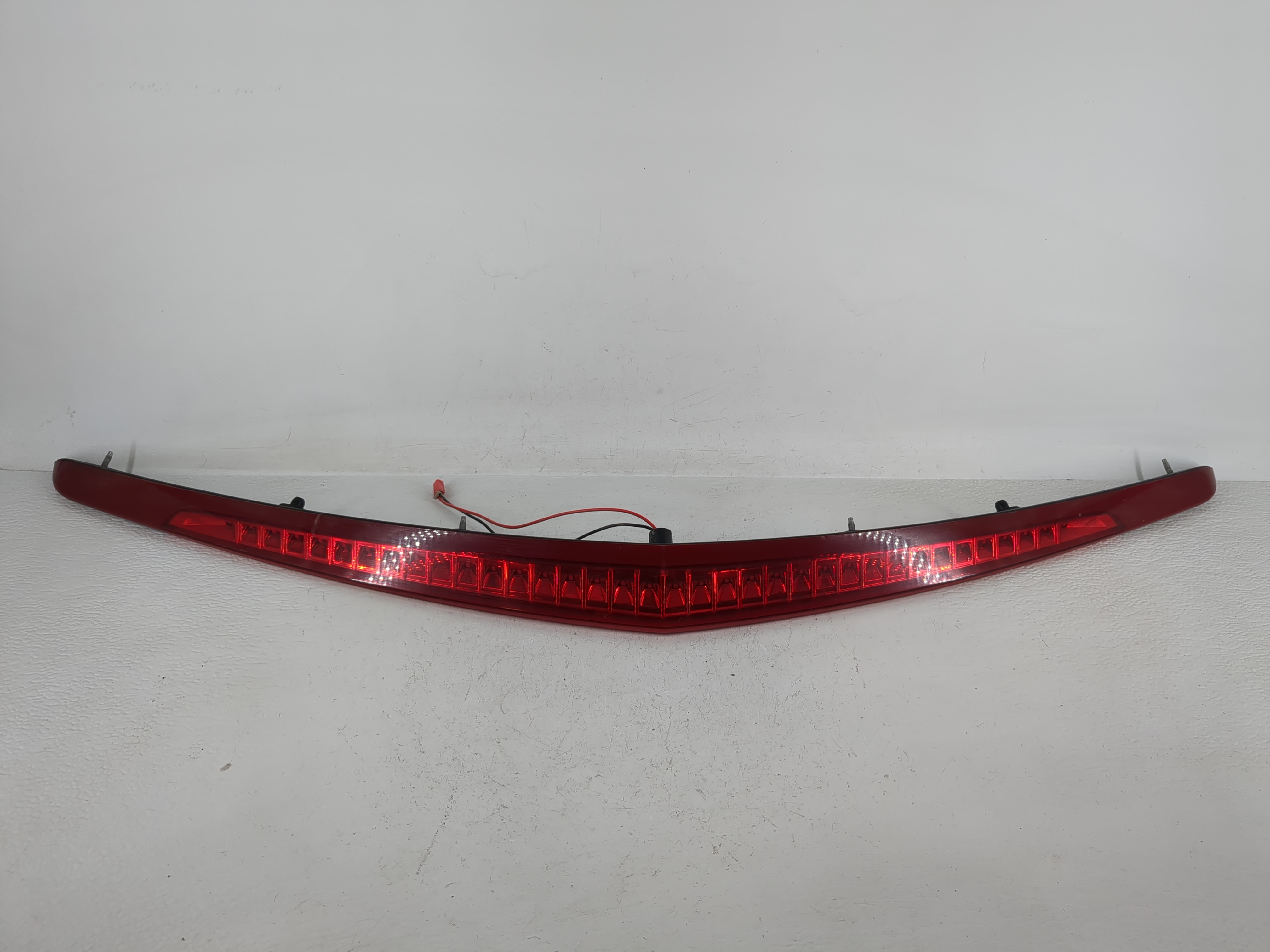 2016 Cadillac Ats Third Brake Light Tail Light 1159288 - Oemusedautoparts1.com