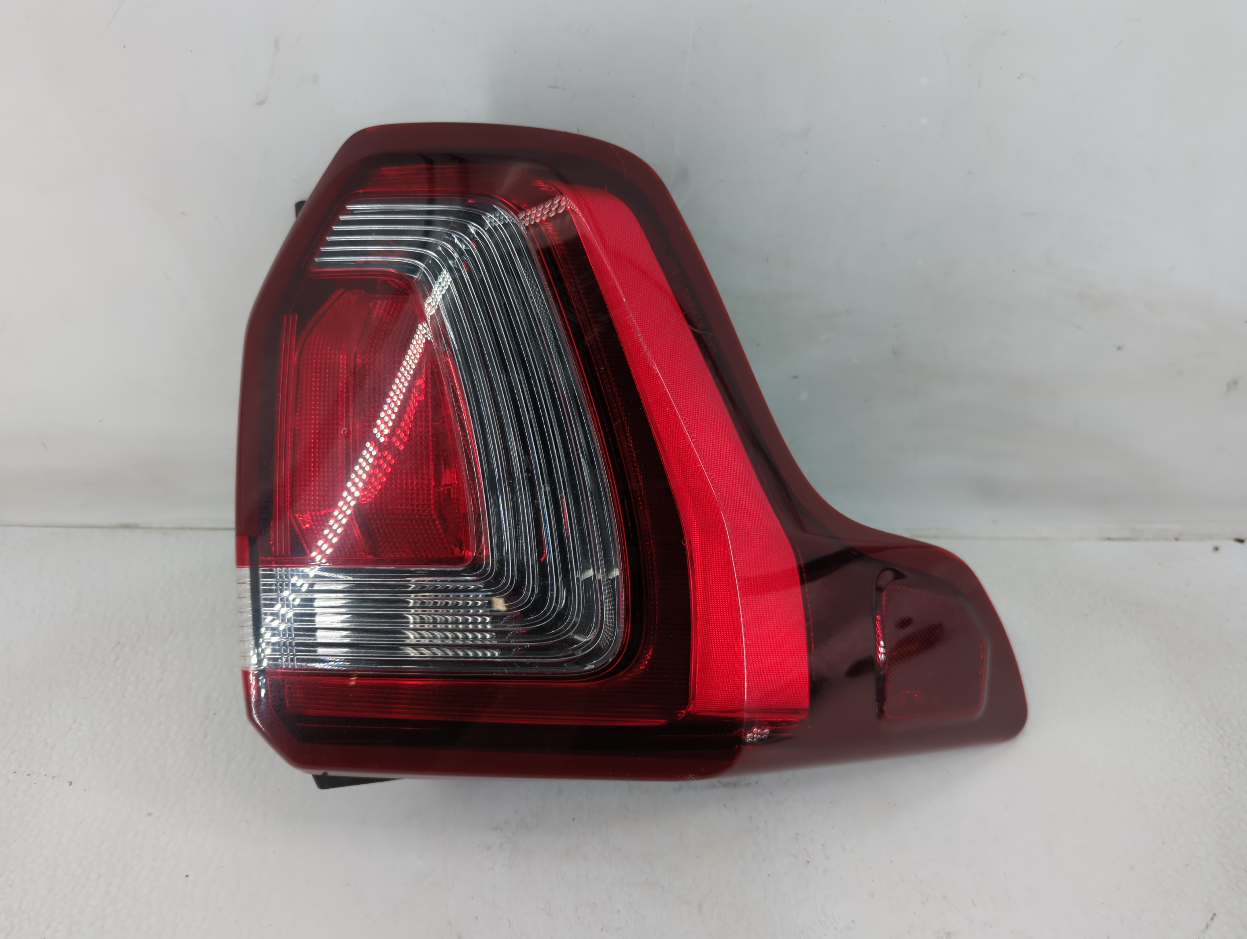 2016 Ford Explorer Driver Left Side Tail Light Taillight Oem 1159313 - Oemusedautoparts1.com
