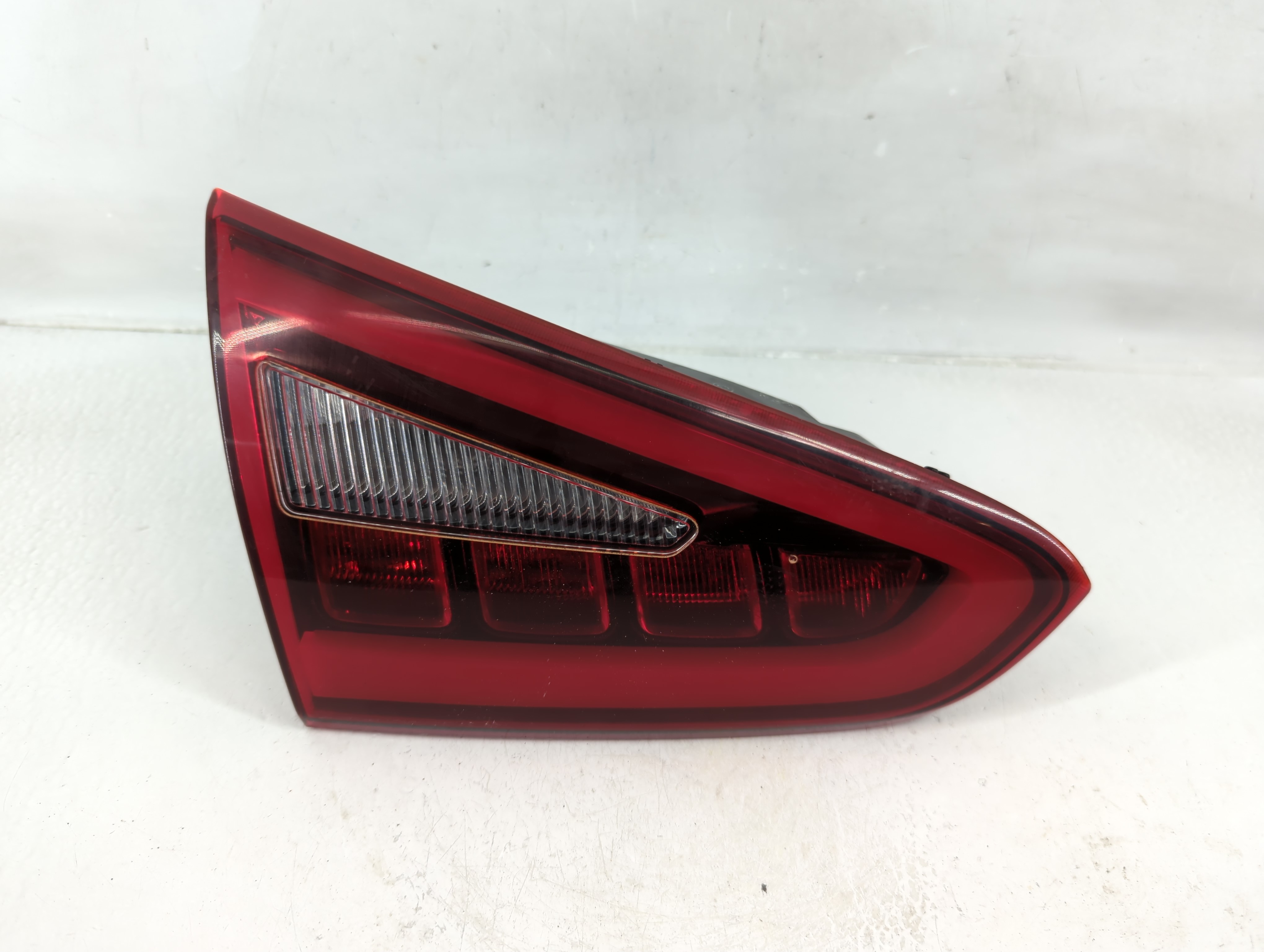 2017-2018 Kia Forte Driver Left Side Tail Light Taillight Oem 1159319 - Oemusedautoparts1.com