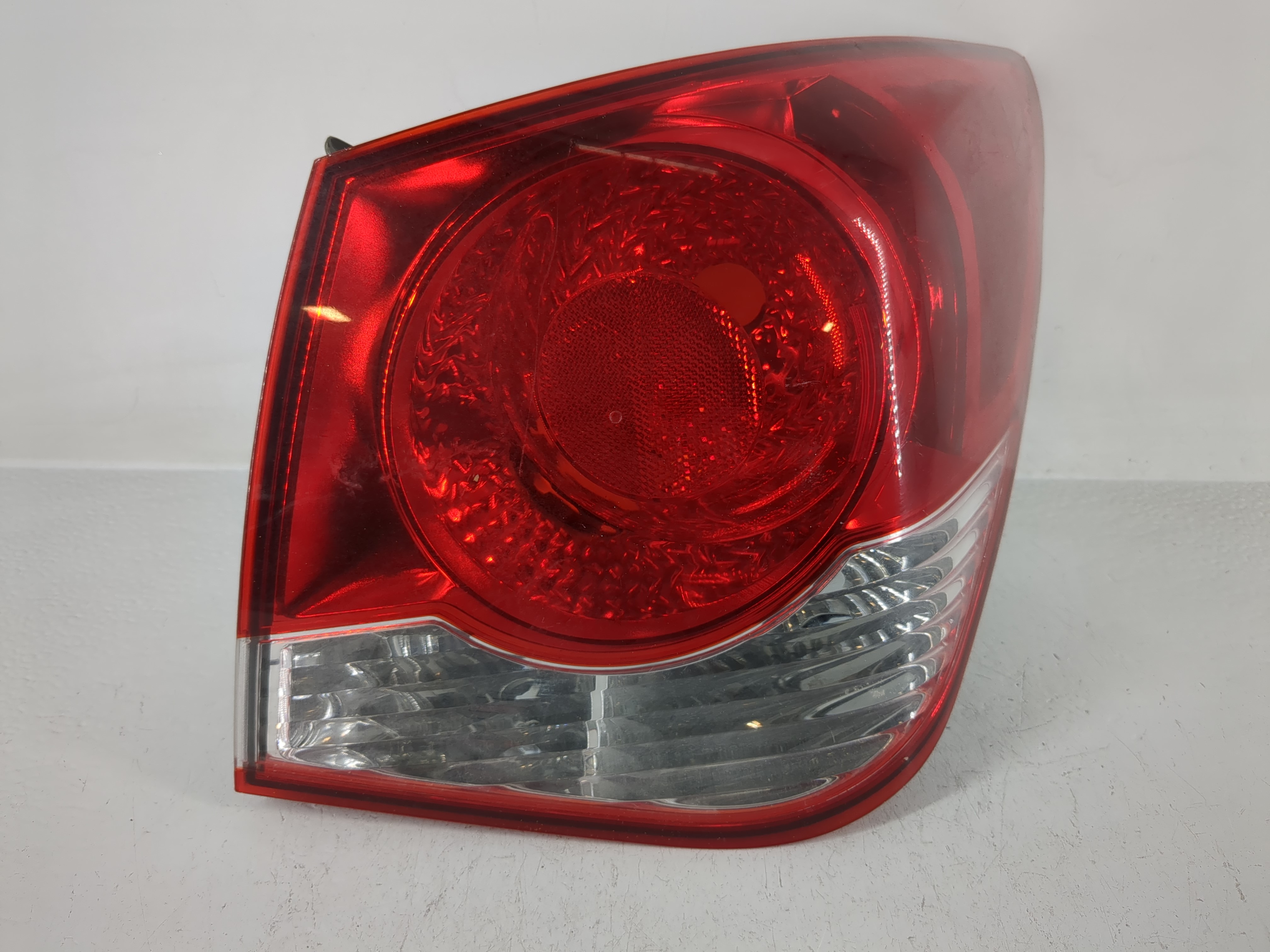 2011-2016 Chevrolet Cruze Passenger Right Side Tail Light Taillight Oem 1159360 - Oemusedautoparts1.com