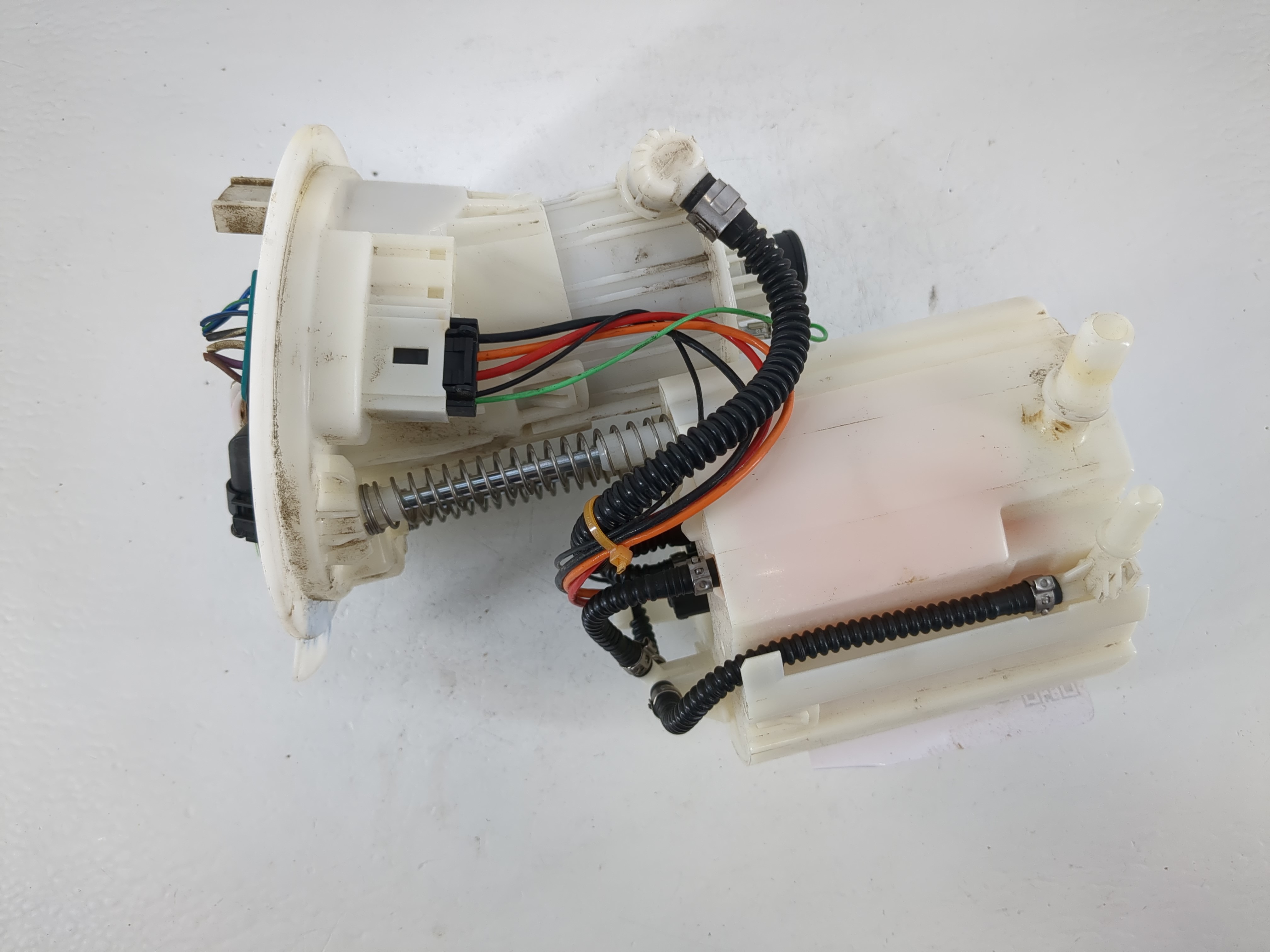 Mercedes-benz Cla200 Electrical Gas Fuel Pump Assembly 1159383 - Oemusedautoparts1.com