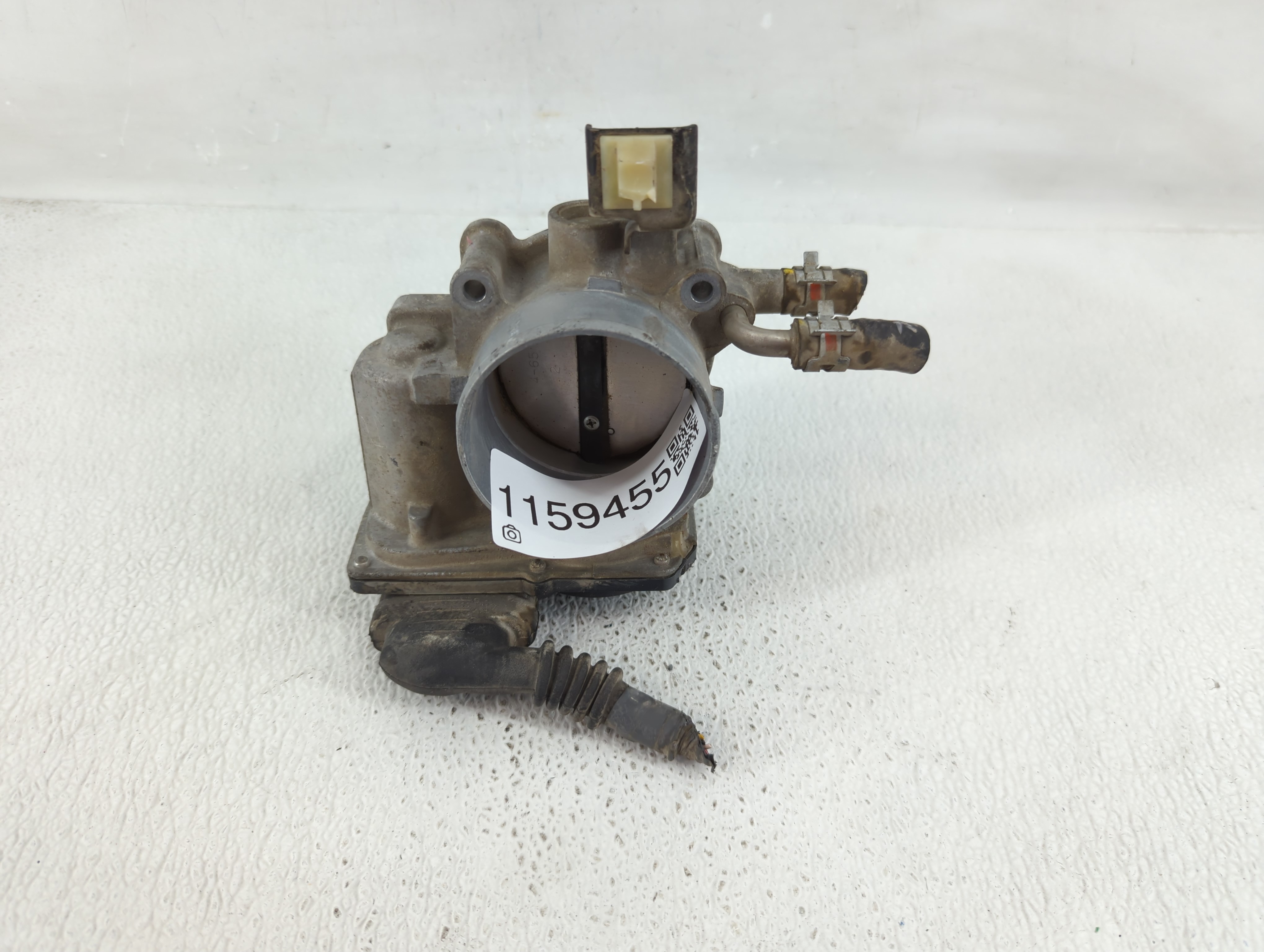 2010-2017 Toyota Camry Throttle Body 1159455 - Oemusedautoparts1.com