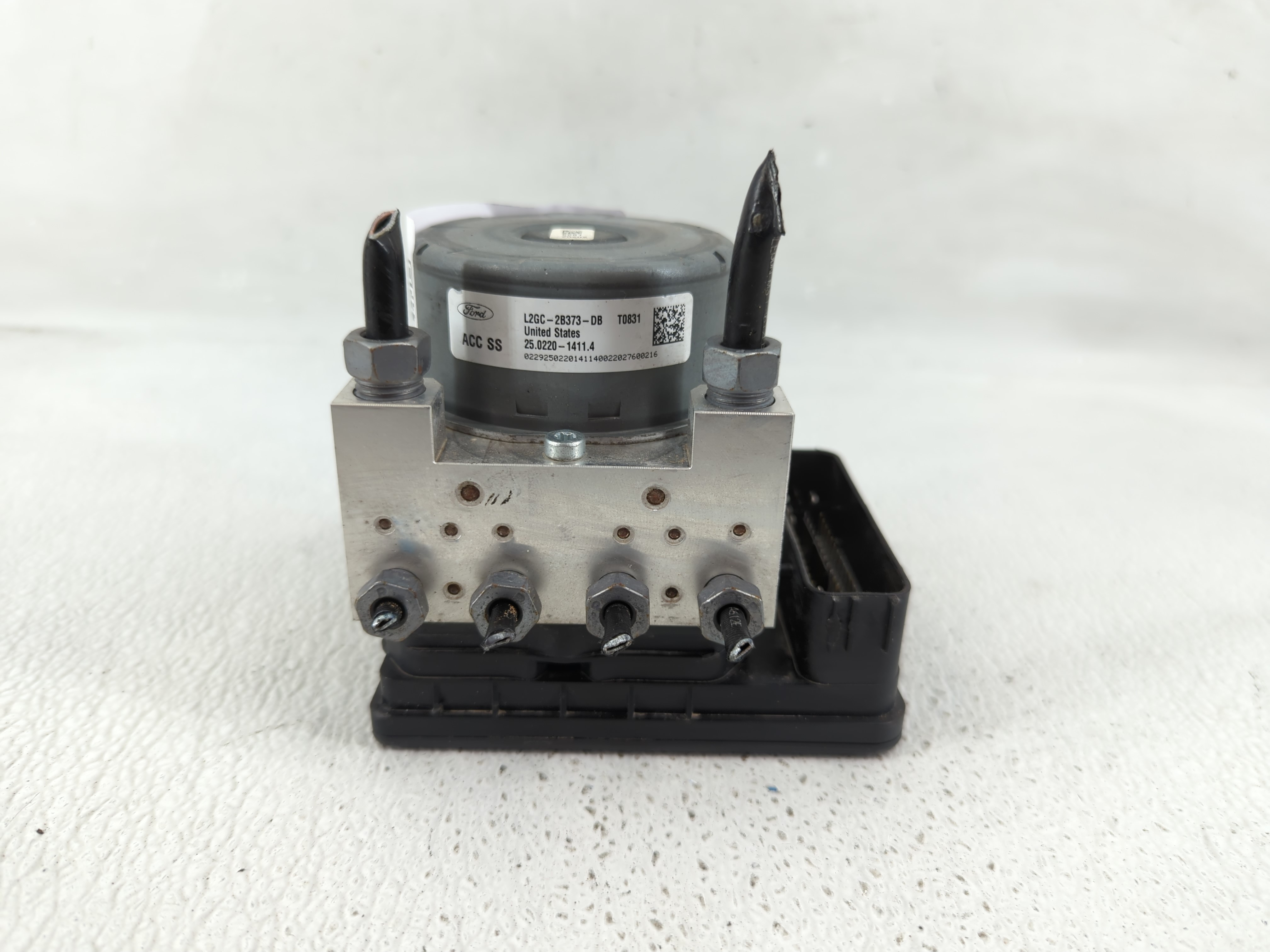 2019-2020 Ford Edge Abs Pump Control Module 1159565 - Oemusedautoparts1.com