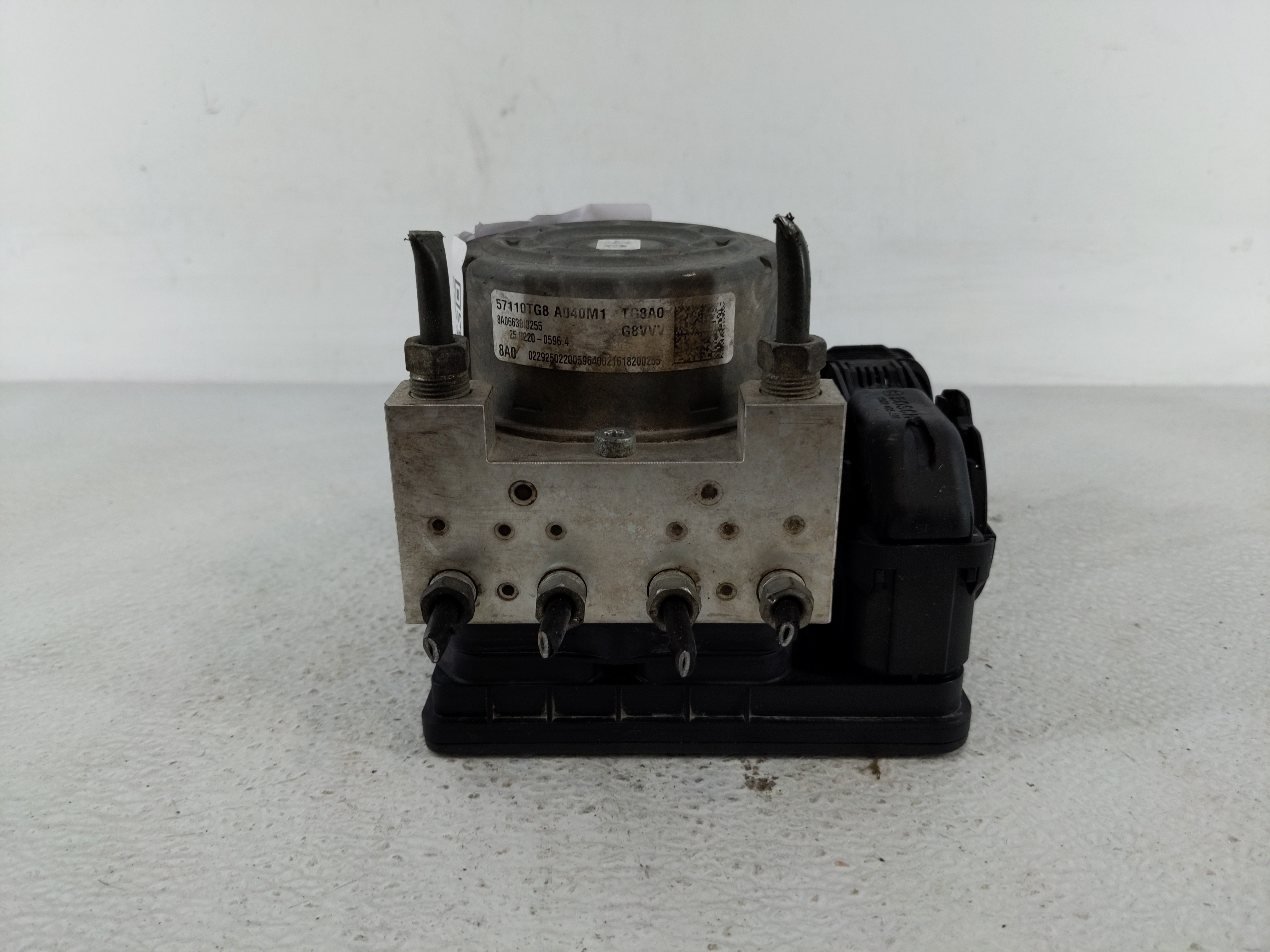 2016-2018 Honda Pilot Abs Pump Control Module 1159572 - Oemusedautoparts1.com