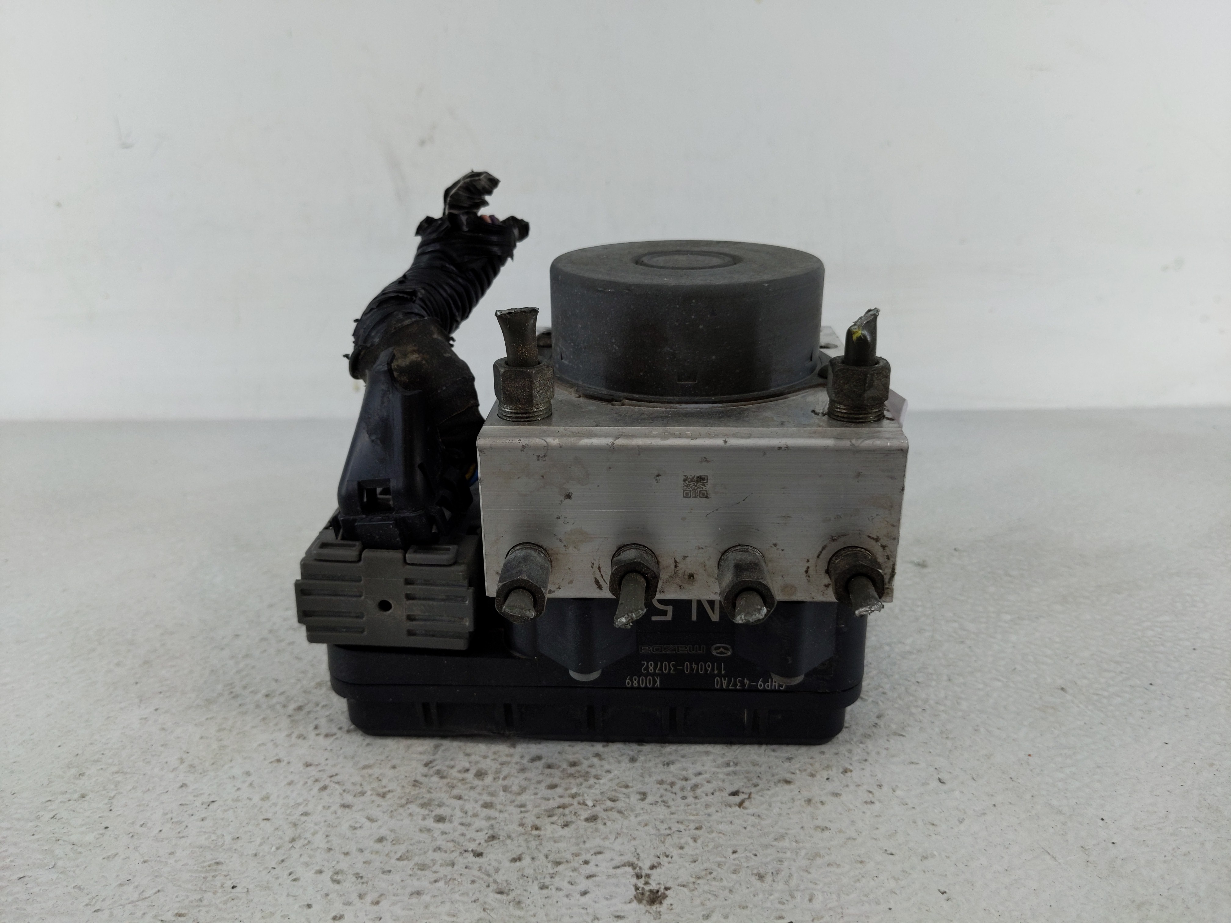 2014-2015 Mazda 6 Abs Pump Control Module 1159574 - Oemusedautoparts1.com