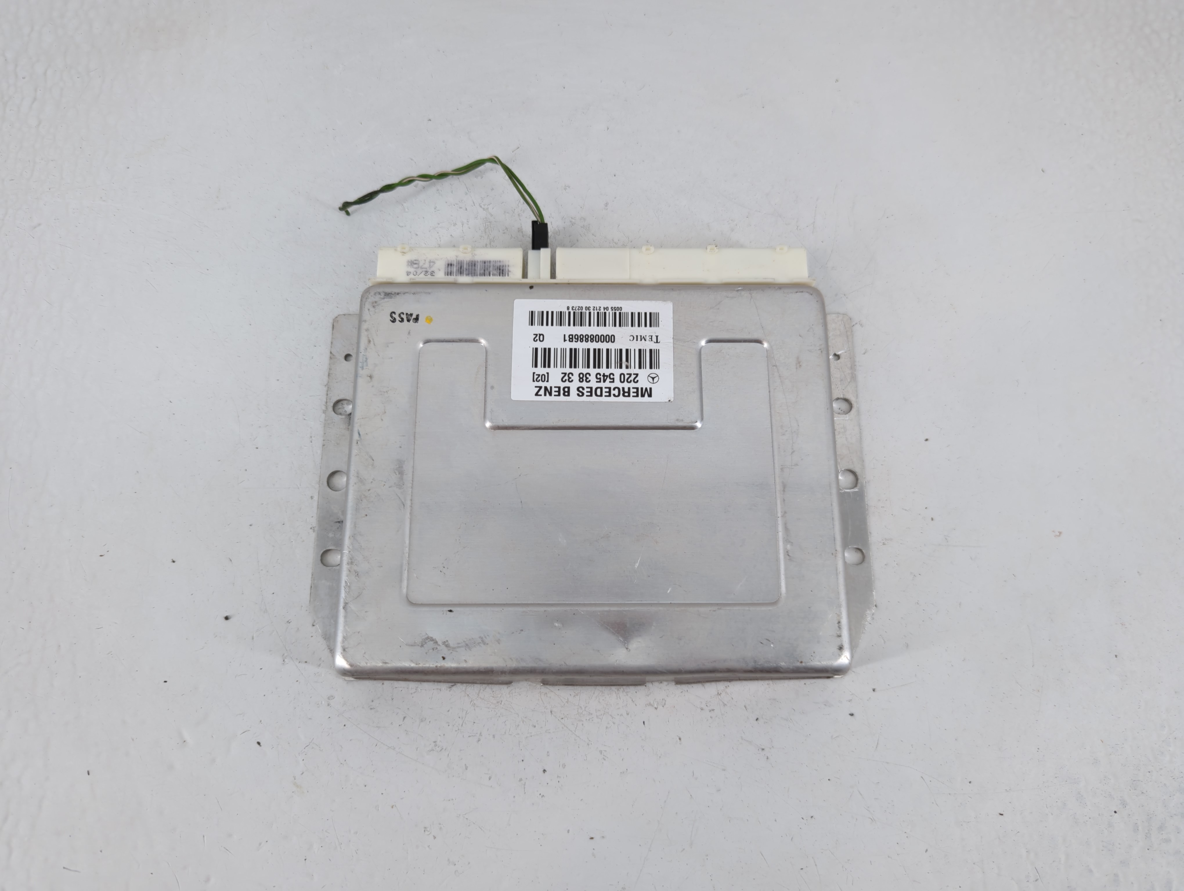 Mercedes-benz Sl500 Communication Control Module 220 545 35 32 1159650 - Oemusedautoparts1.com