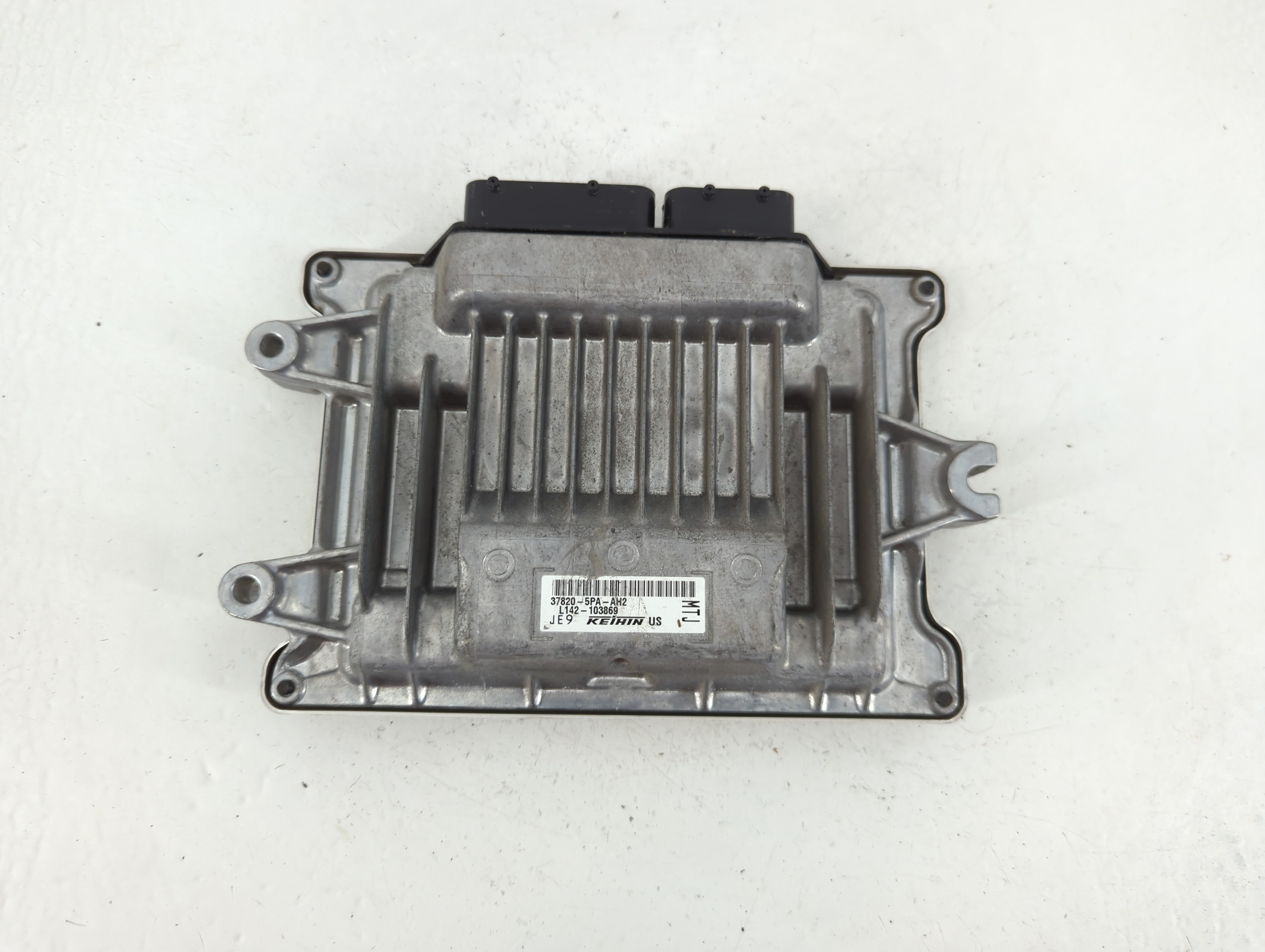 Picture of 2021-2022 Honda Cr-v Engine Control Computer Ecu Pcm Ecm Pcu Oem 1159668