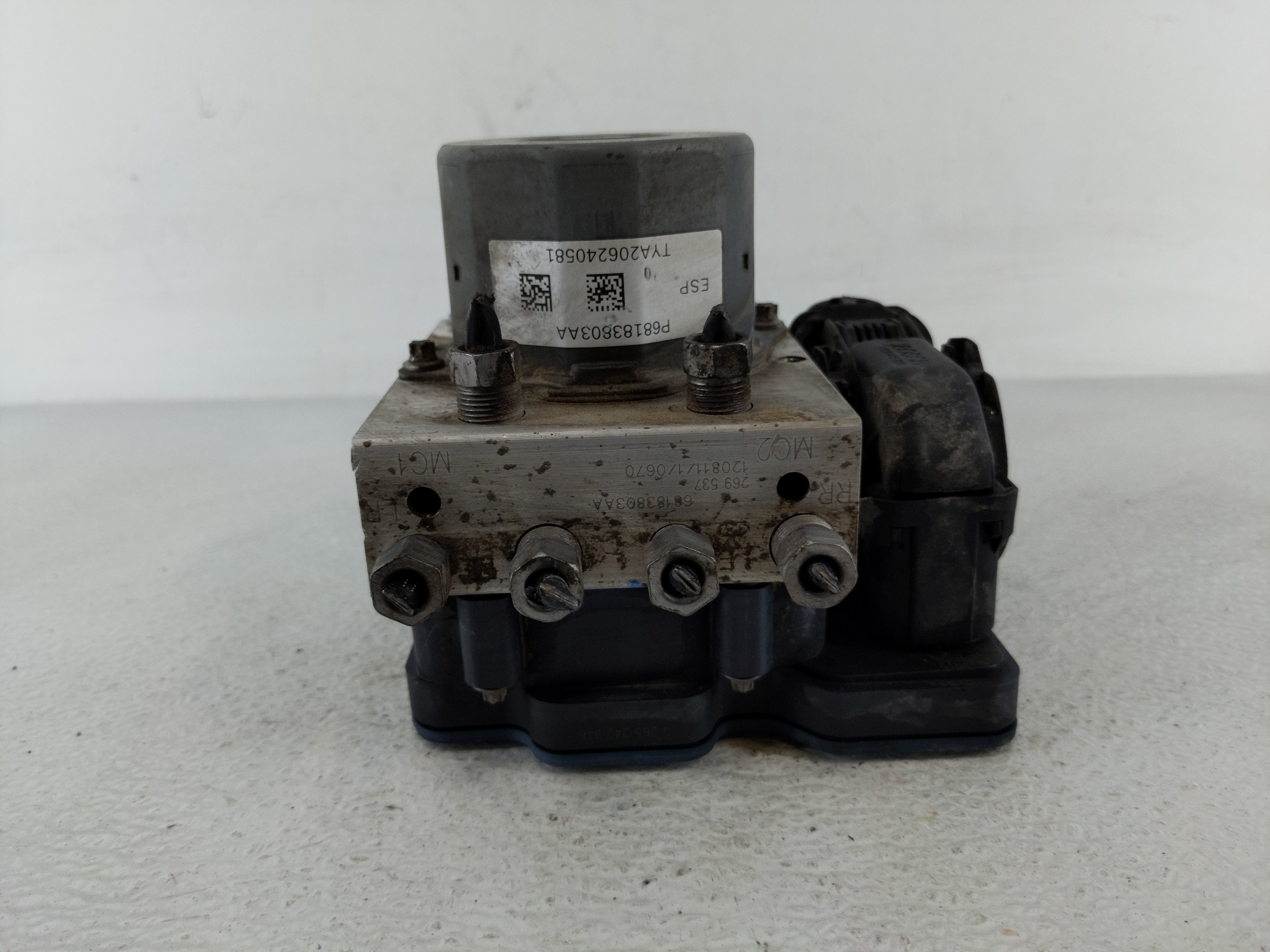 Dodge Caravan Abs Pump Control Module 1159692 - Oemusedautoparts1.com