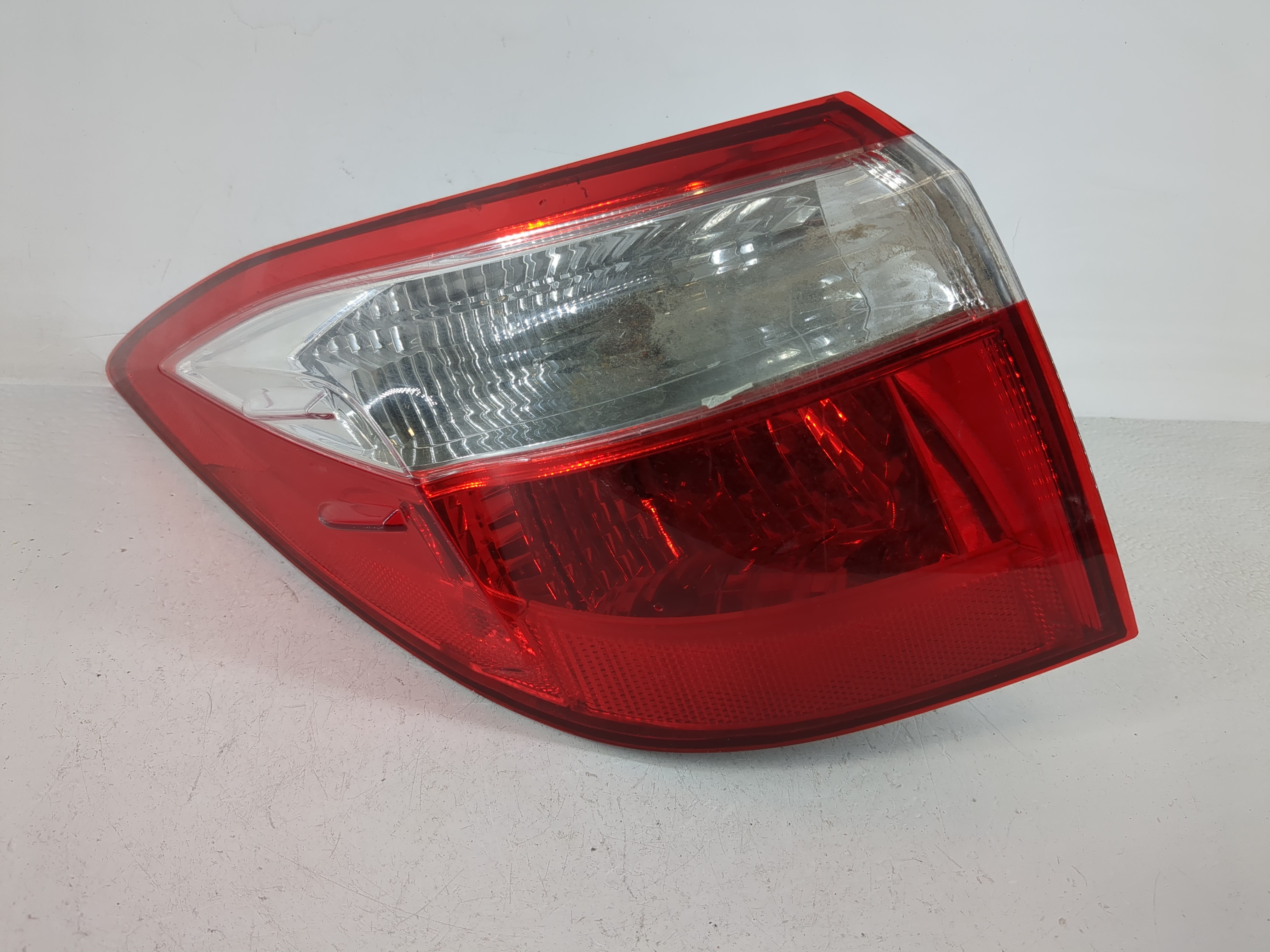 Picture of 2014-2016 Toyota Corolla Driver Left Side Tail Light Taillight Oem 1159706