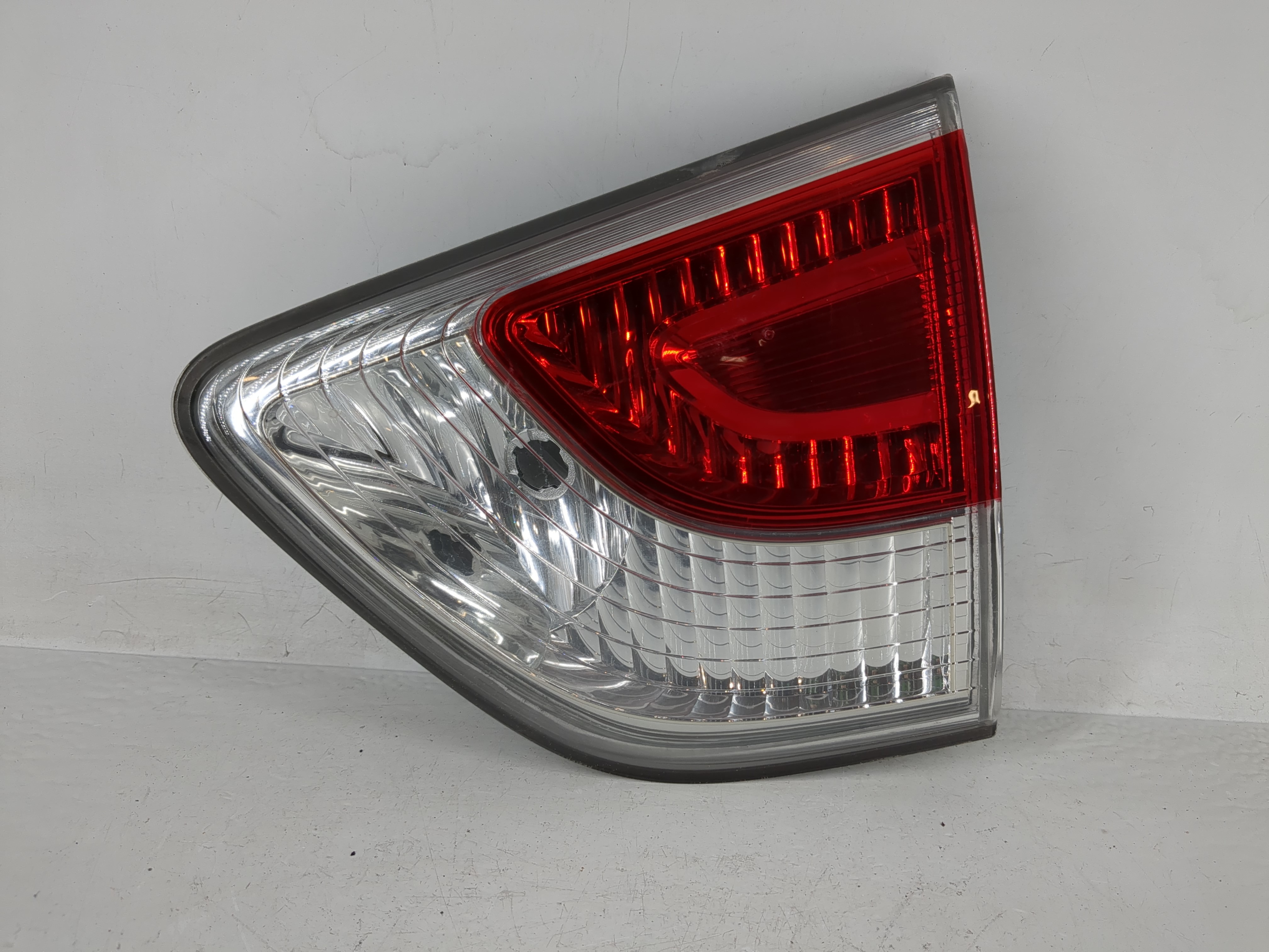 2013 Nissan Pathfinder Passenger Right Side Tail Light Taillight Oem 1159707 - Oemusedautoparts1.com