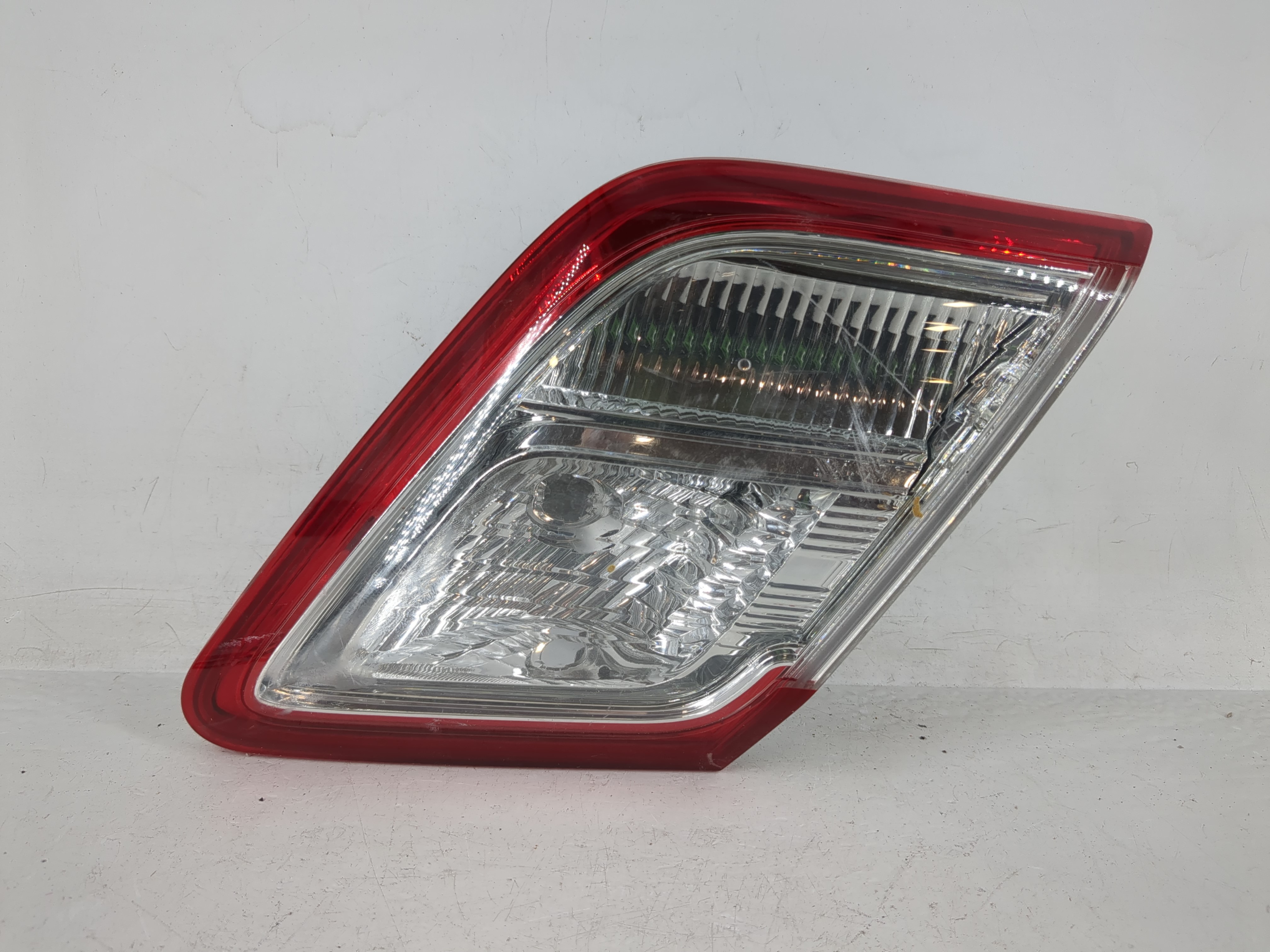 Picture of 2010-2011 Toyota Camry Passenger Right Side Tail Light Taillight Oem 1159711
