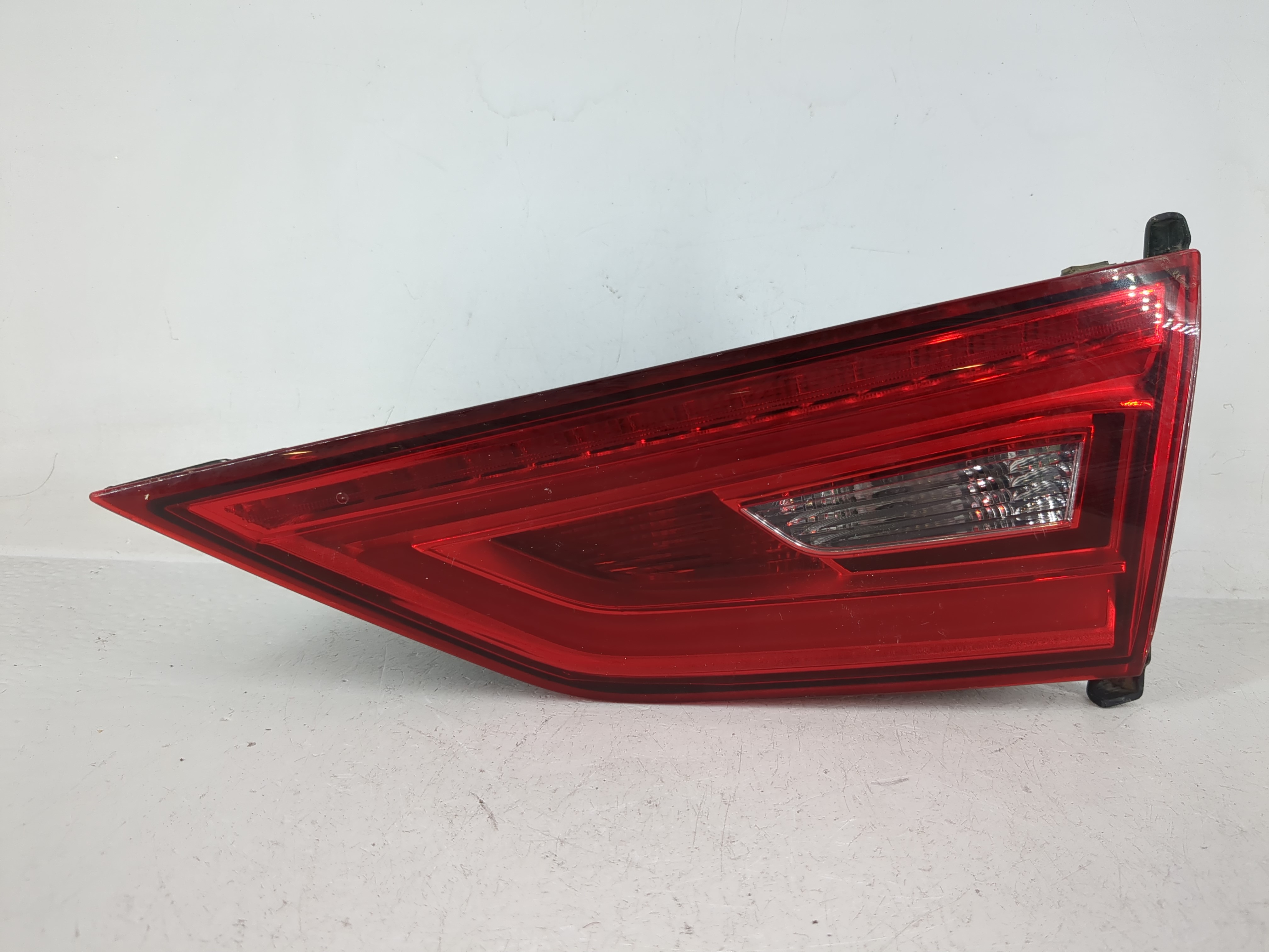 2015-2016 Audi A3 Driver Left Side Tail Light Taillight Oem 1159720 - Oemusedautoparts1.com