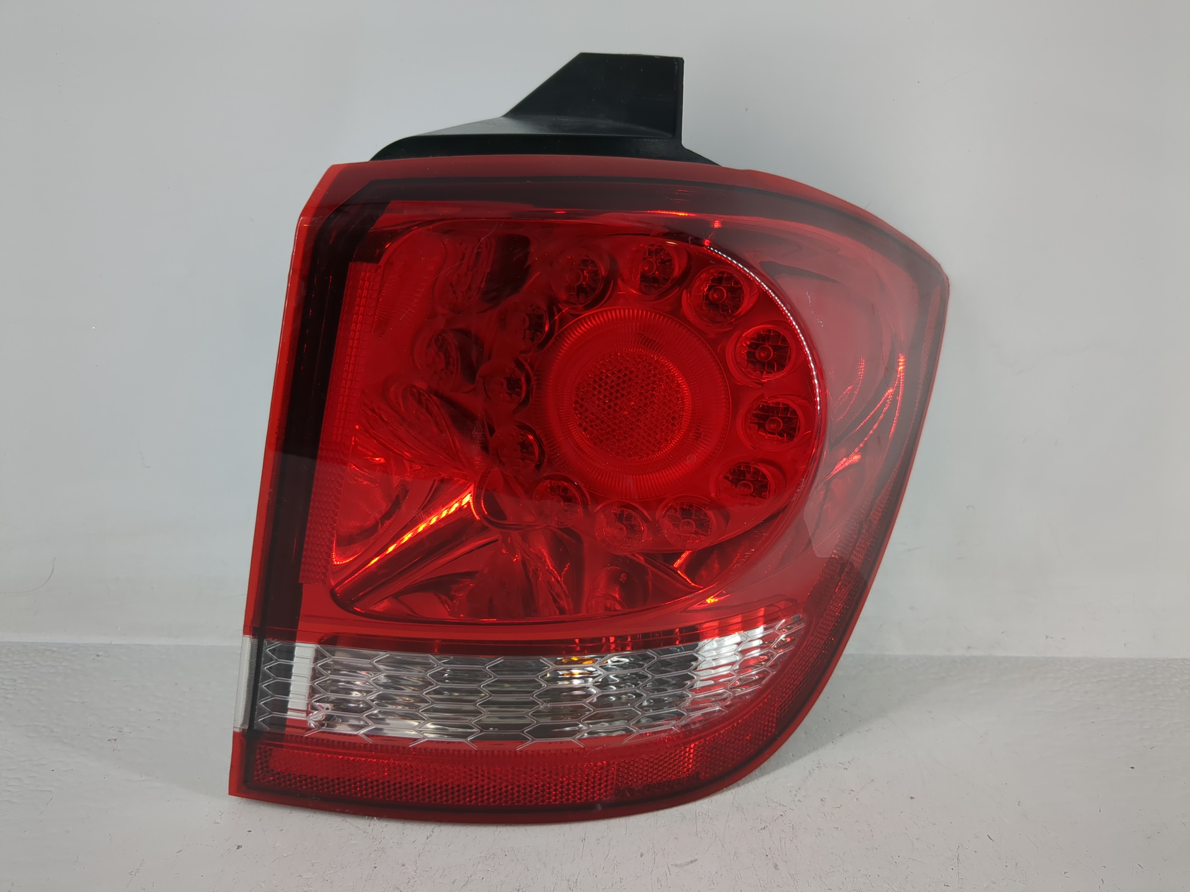 2018 Dodge Journey Passenger Right Side Tail Light Taillight Oem 1159735 - Oemusedautoparts1.com