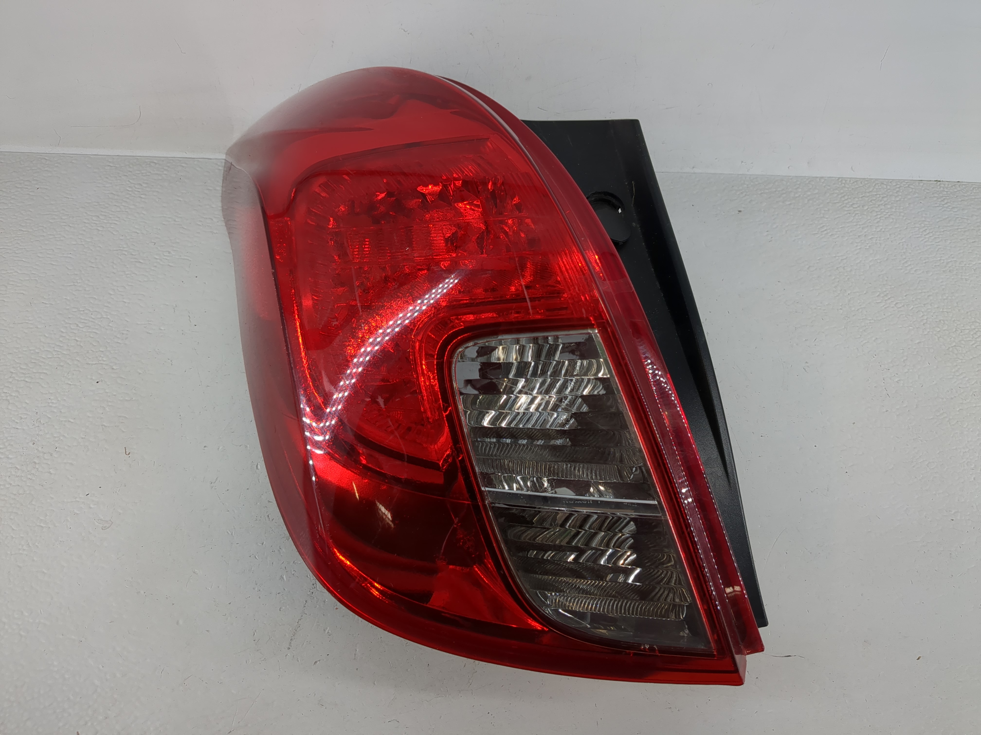 2013-2016 Buick Encore Driver Left Side Tail Light Taillight Oem 1159741 - Oemusedautoparts1.com