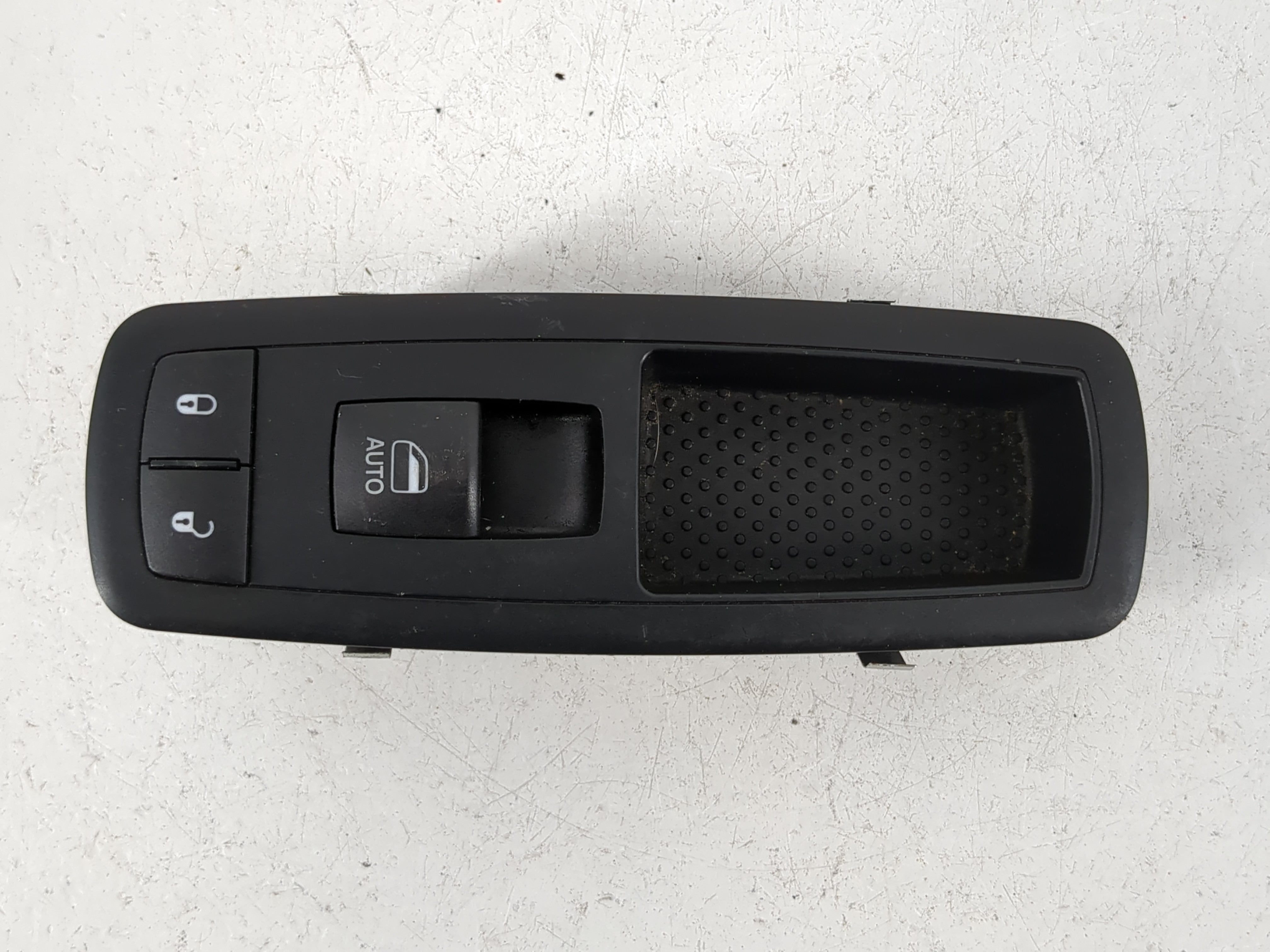 2011 Jeep Grand Cherokee Driver Left Door Master Power Window Switch 1159870 - Oemusedautoparts1.com