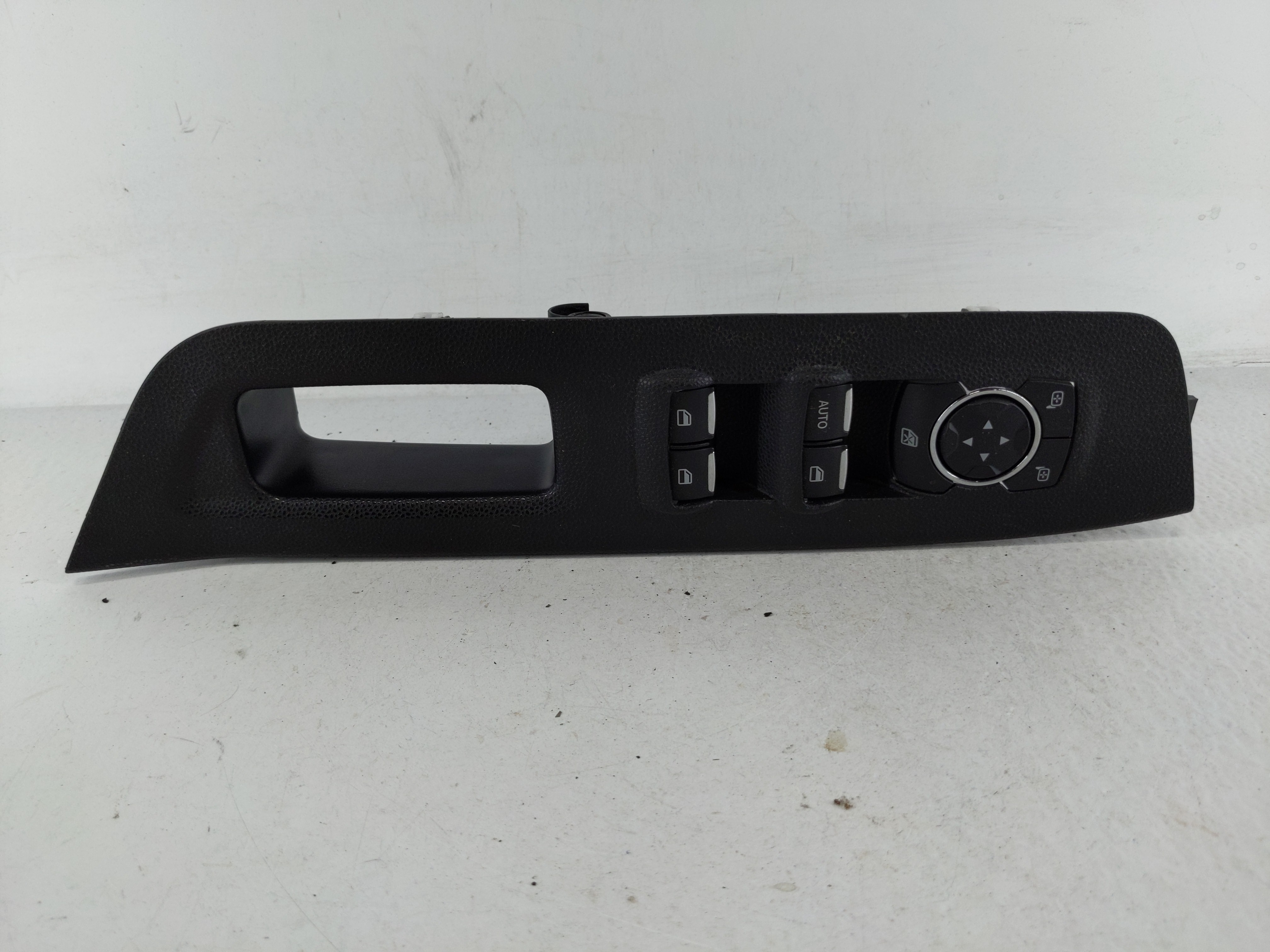 2018-2022 Ford Ecosport Driver Left Door Master Power Window Switch 1159886 - Oemusedautoparts1.com