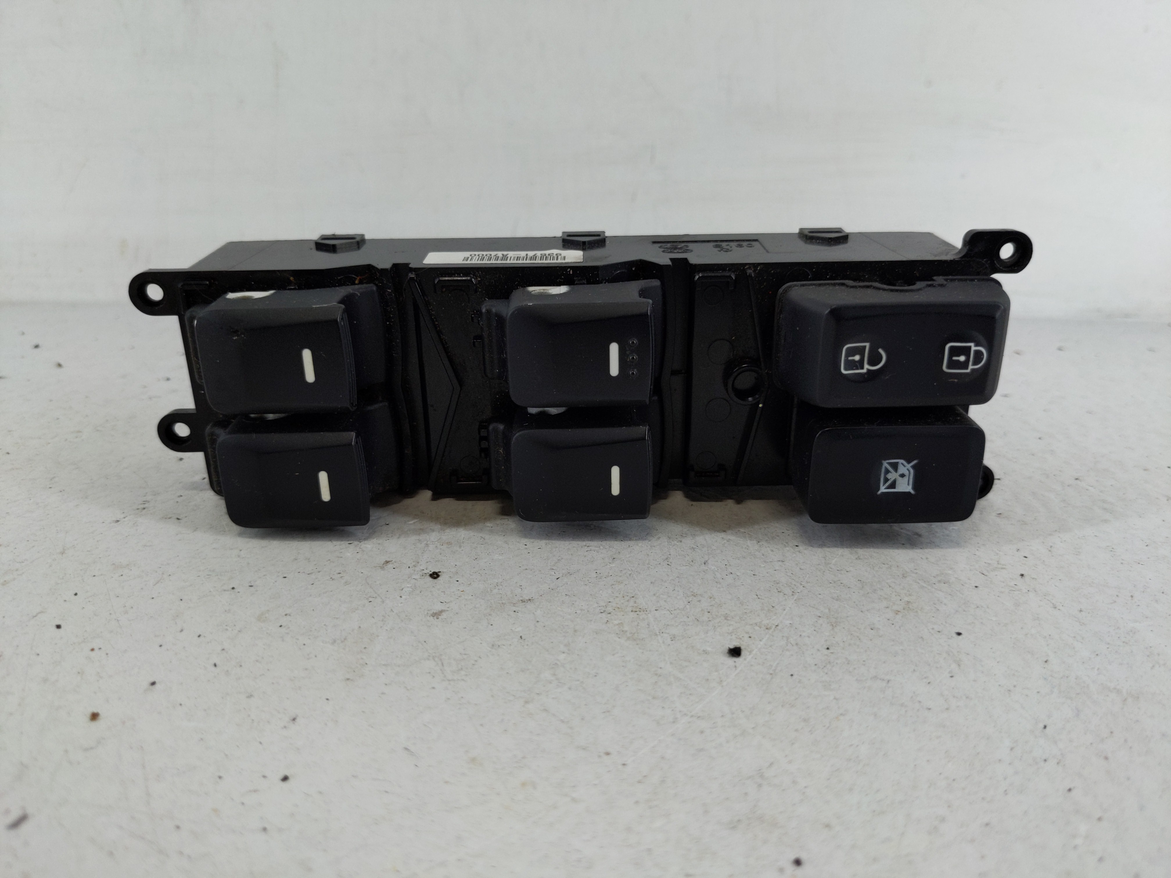 2014-2018 Kia Forte Driver Left Door Master Power Window Switch 1159895 - Oemusedautoparts1.com