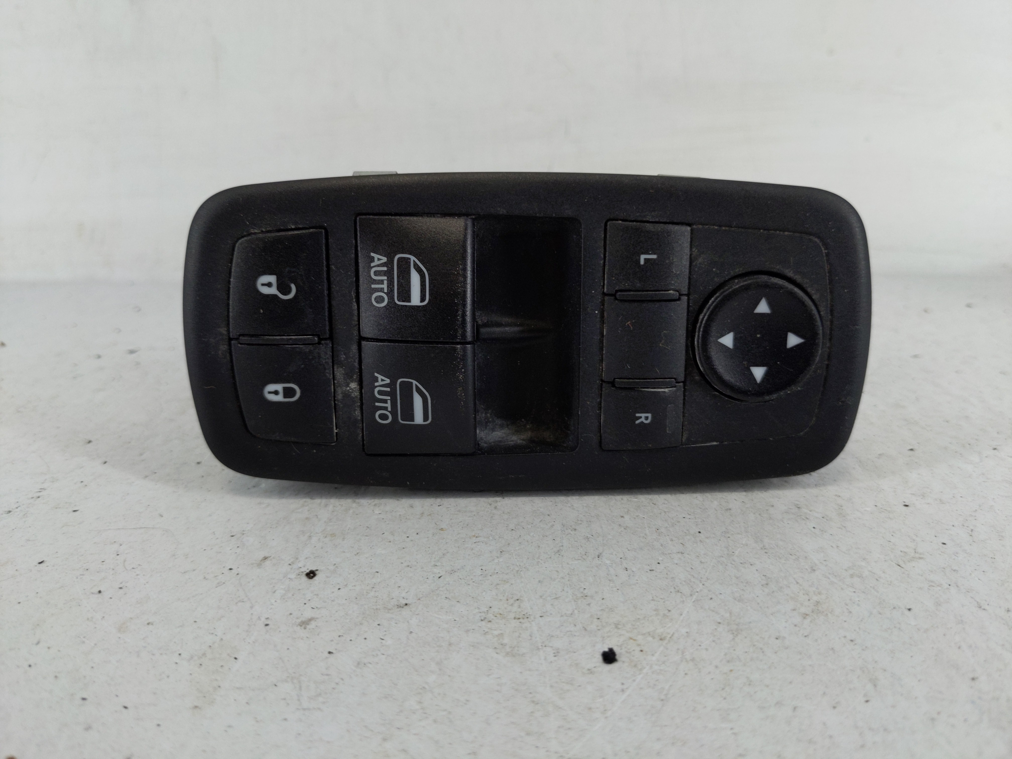 2015-2022 Dodge Challenger Driver Left Door Master Power Window Switch 1159896 - Oemusedautoparts1.com