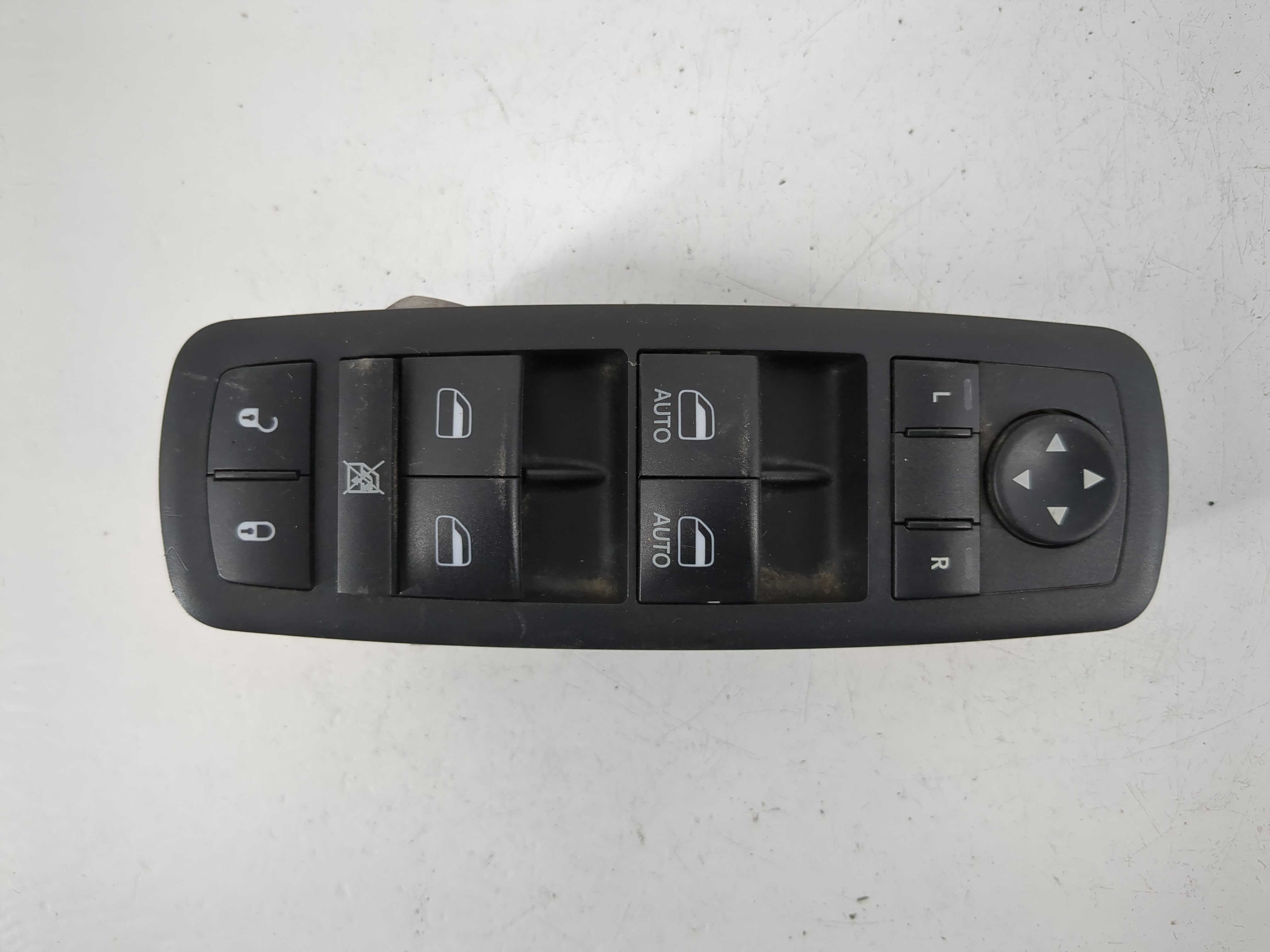 Dodge Ram 1500 Driver Left Door Master Power Window Switch P56046823ae 1159903 - Oemusedautoparts1.com