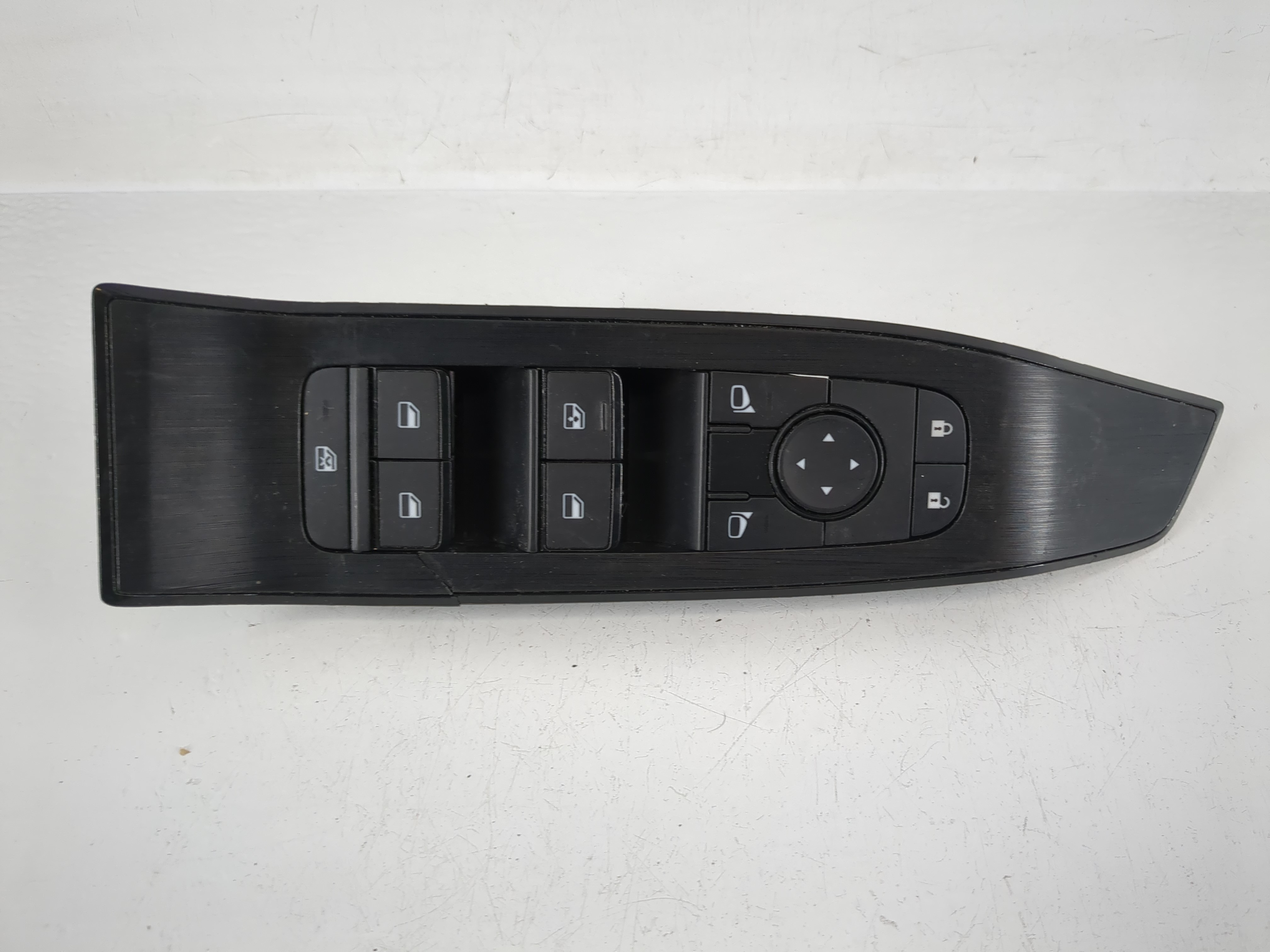 2021-2022 Nissan Rogue Driver Left Door Master Power Window Switch 1159907 - Oemusedautoparts1.com
