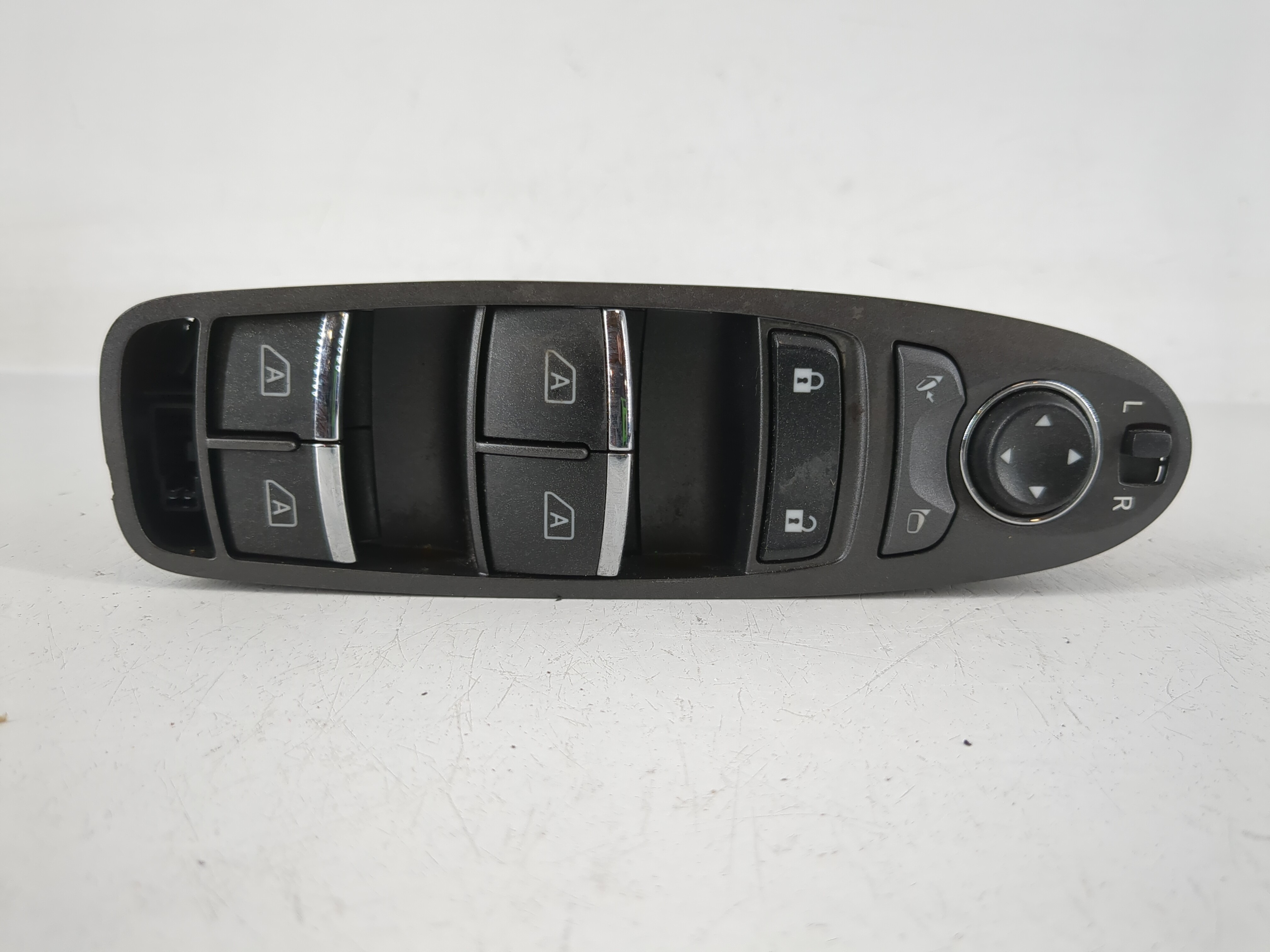 2014-2020 Infiniti Qx60 Driver Left Door Master Power Window Switch 1159917 - Oemusedautoparts1.com