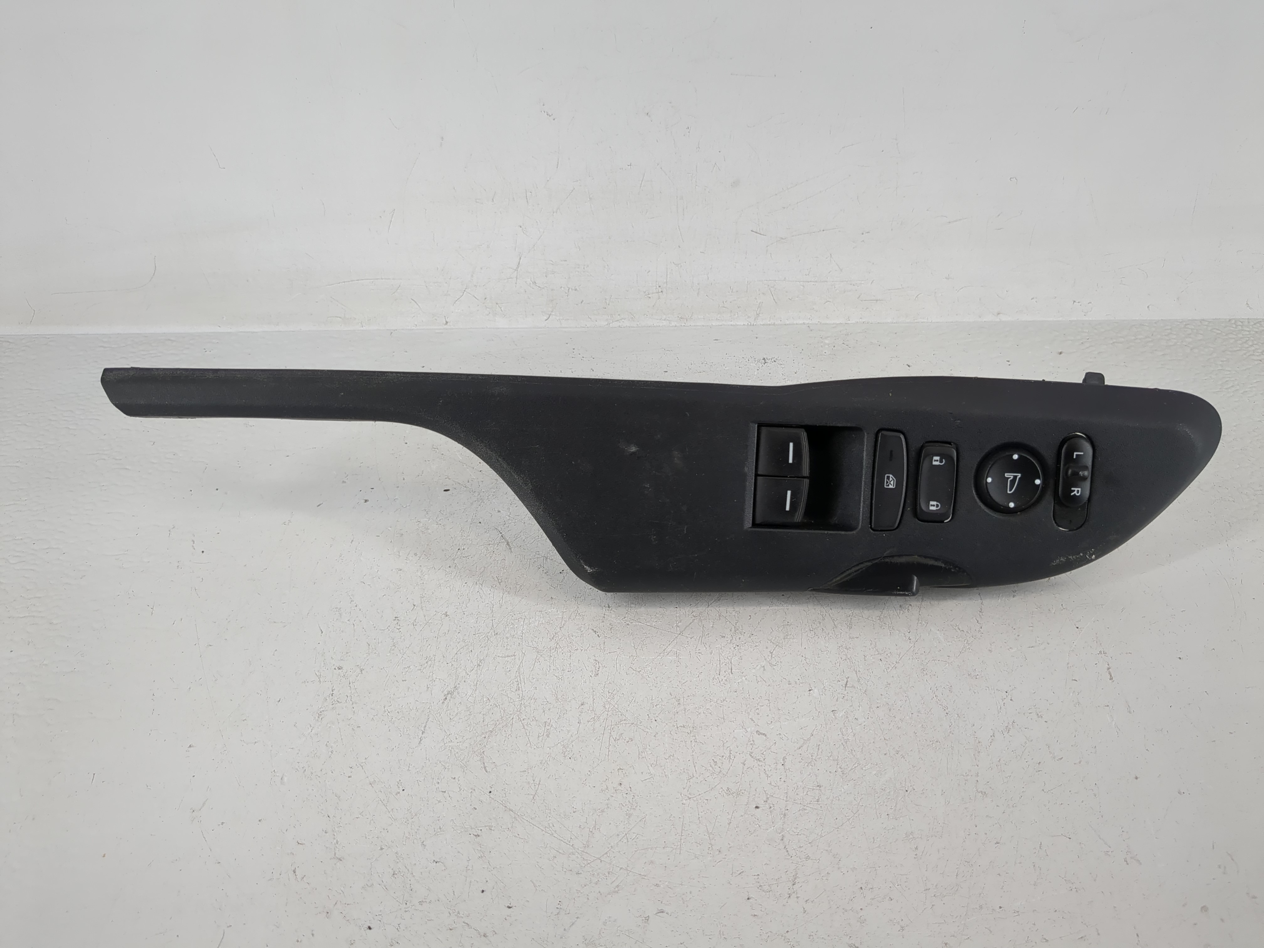 2014-2015 Honda Civic Driver Left Door Master Power Window Switch 1159934 - Oemusedautoparts1.com