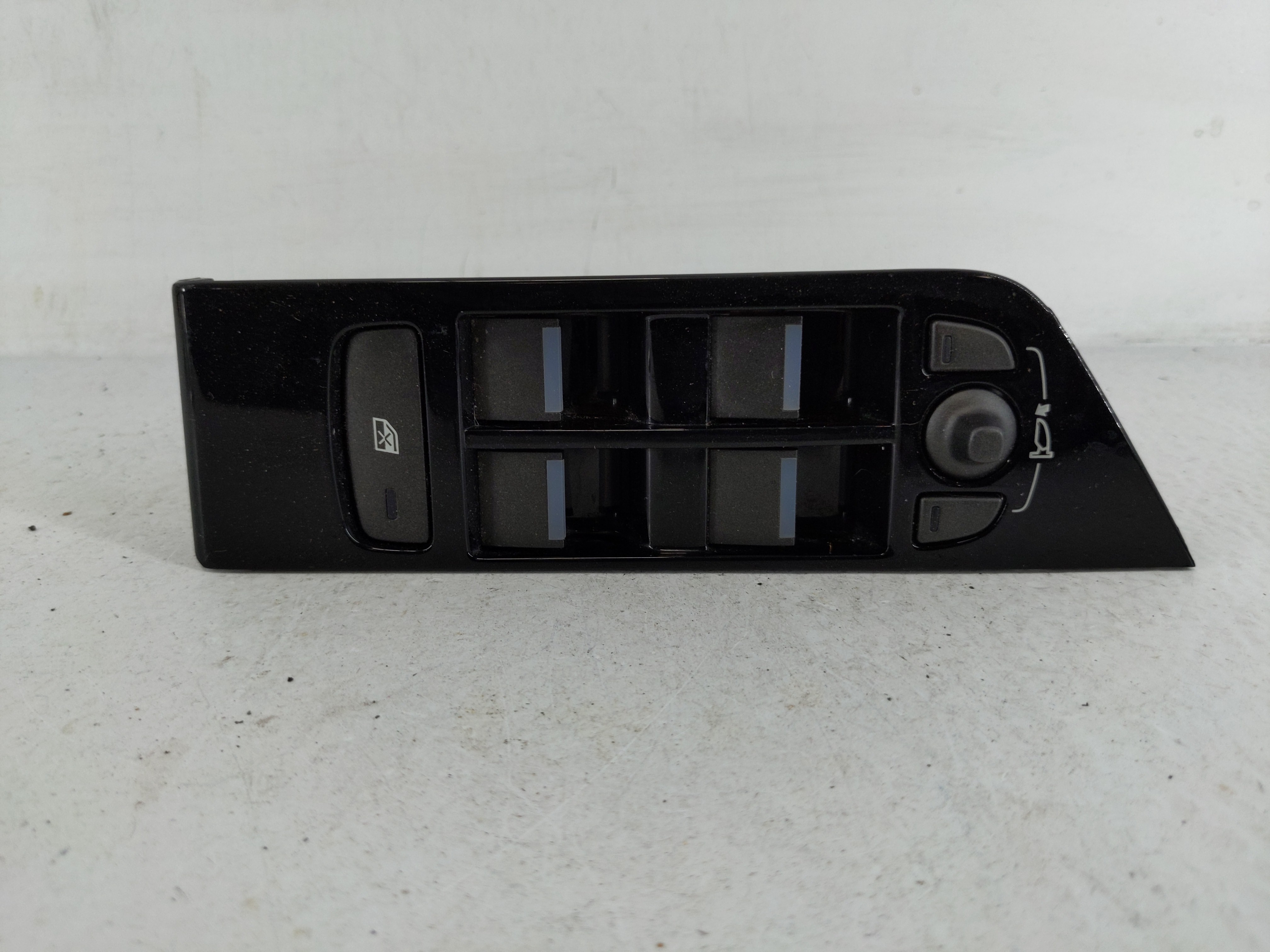 2012 Land Rover Range Rover Evoque Driver Left Door Master Power Window Switch 1159952 - Oemusedautoparts1.com