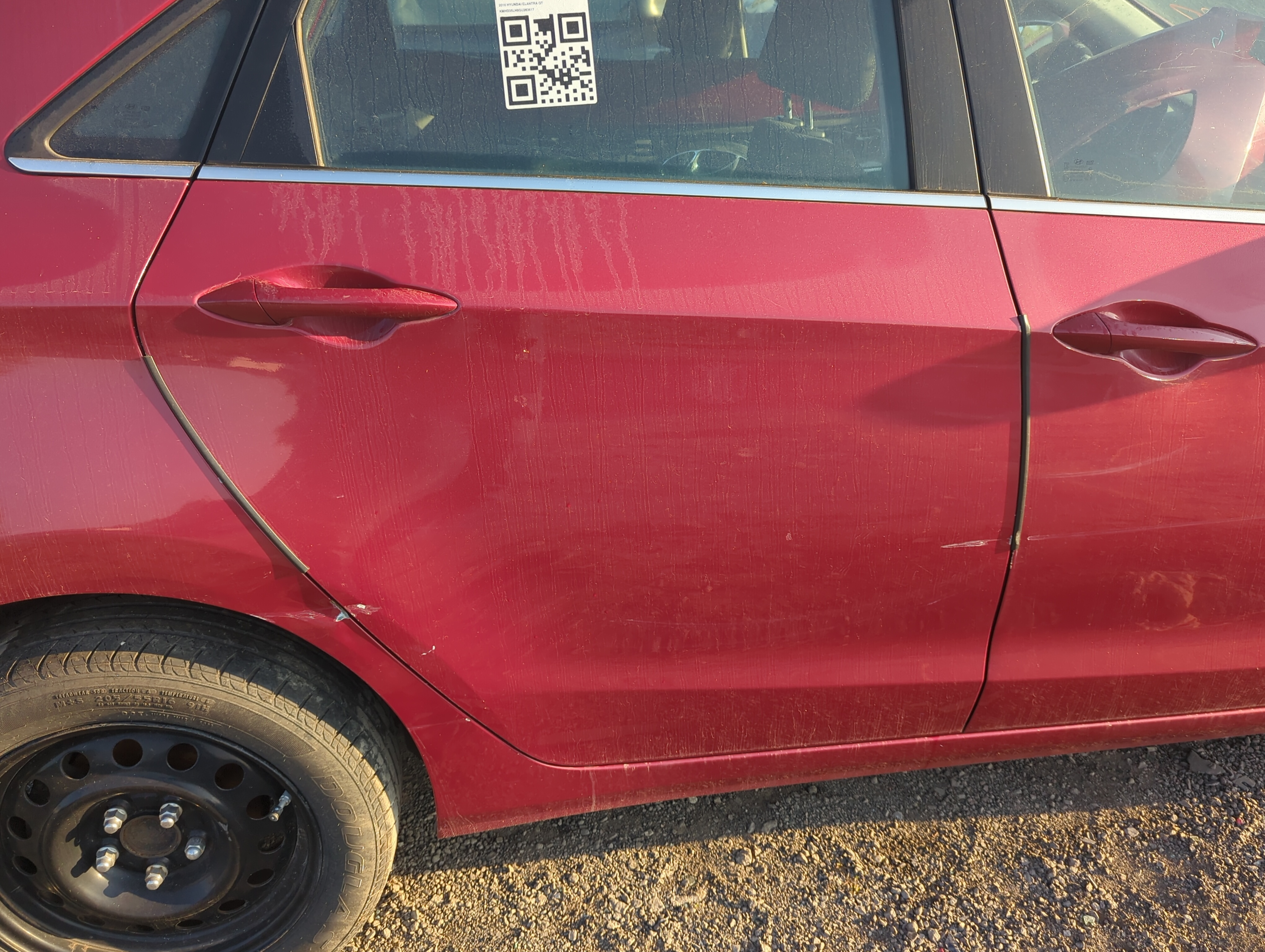 2013-2017 Hyundai Elantra Gt Passenger Rear Door Oem 1160066 - Oemusedautoparts1.com