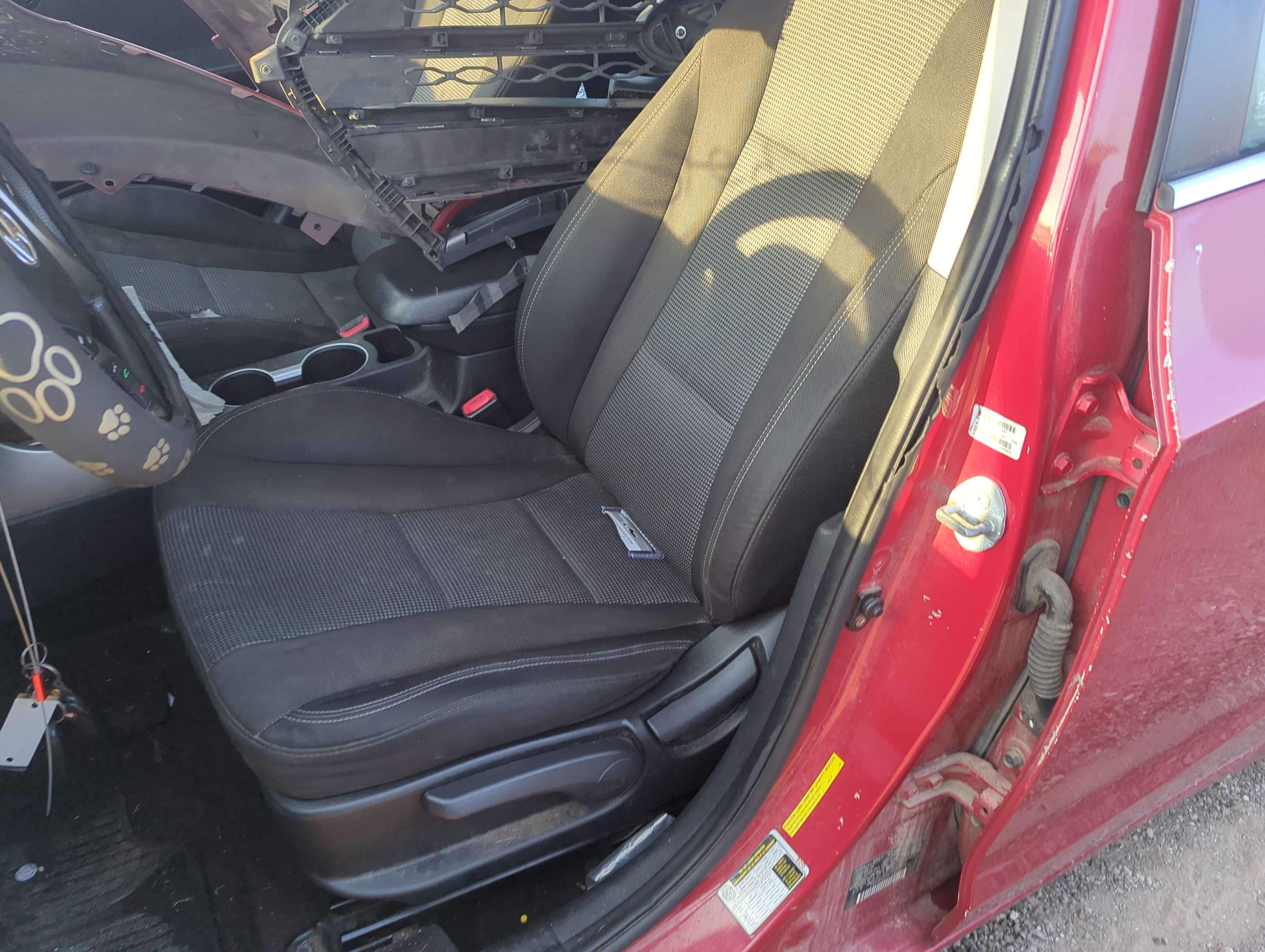 2014-2017 Hyundai Elantra Gt Driver Front Seat Oem 1160077 - Oemusedautoparts1.com