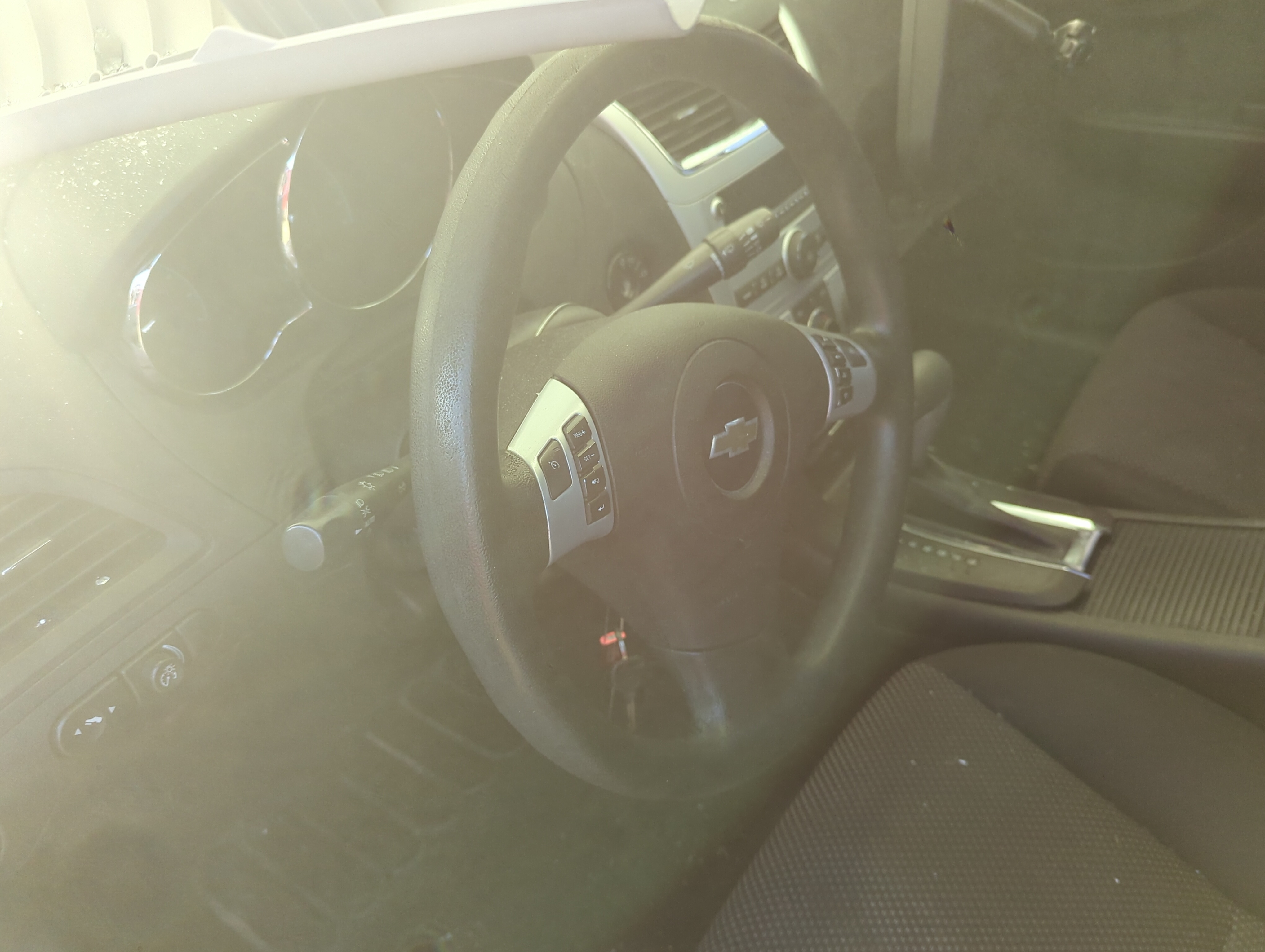 Picture of 2008-2012 Chevrolet Malibu Air Bag Driver Left Steering Wheel Mounted 1160204