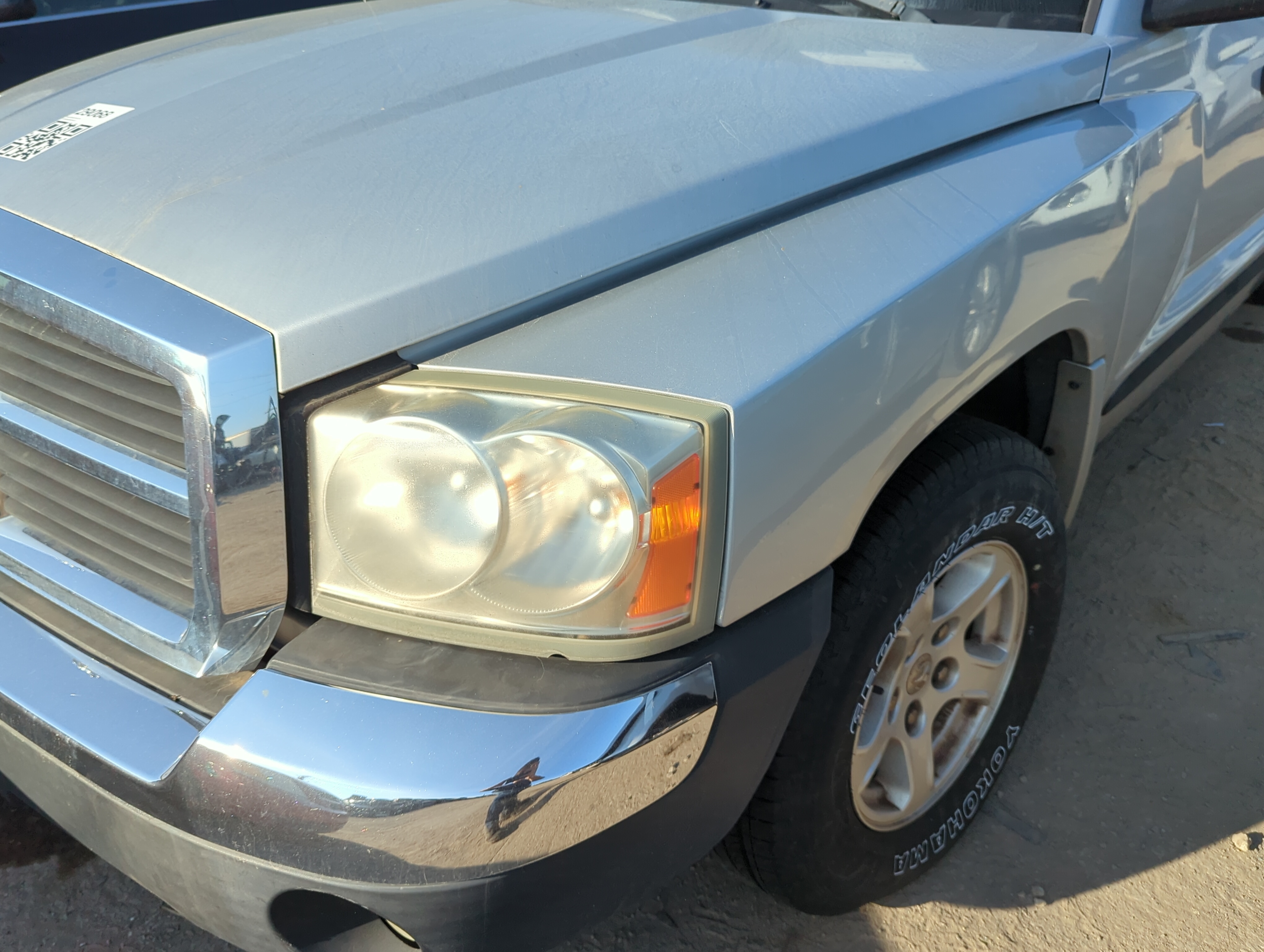 Picture of 2005-2006 Dodge Dakota Driver Left Oem Head Light Headlight Lamp 1160702