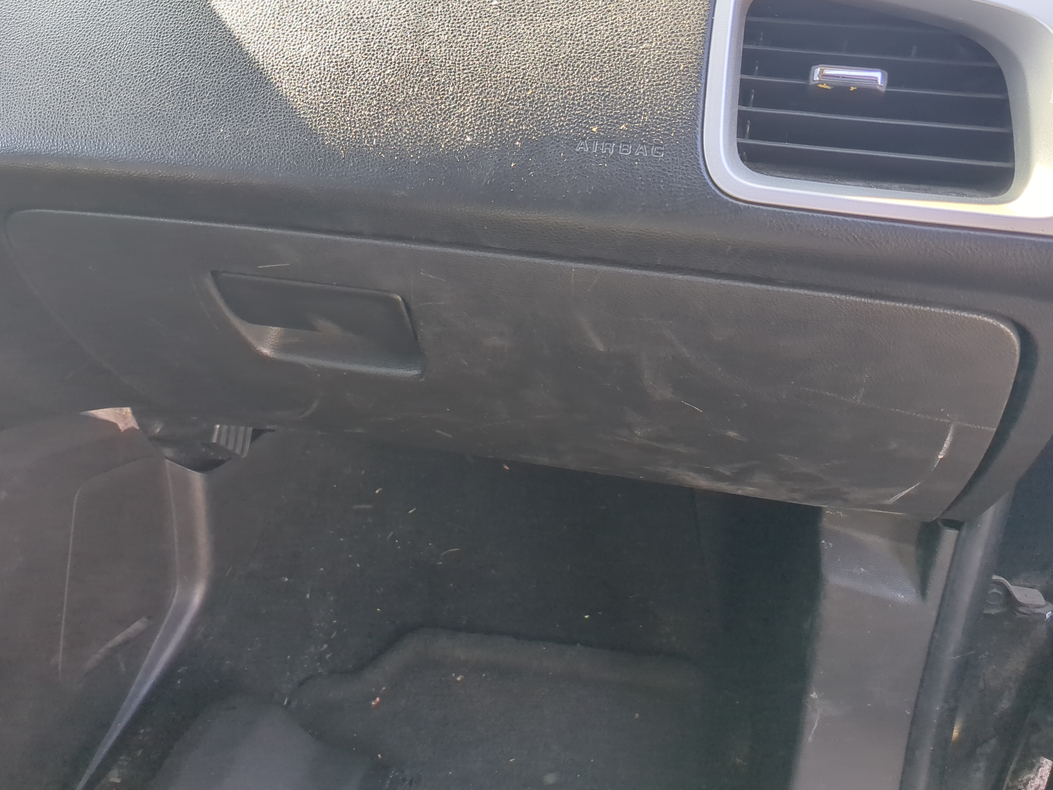 2015 Chevrolet Equinox Passenger Glove Box Door Storage Compartment OEM 1160817 - Oemusedautoparts1.com