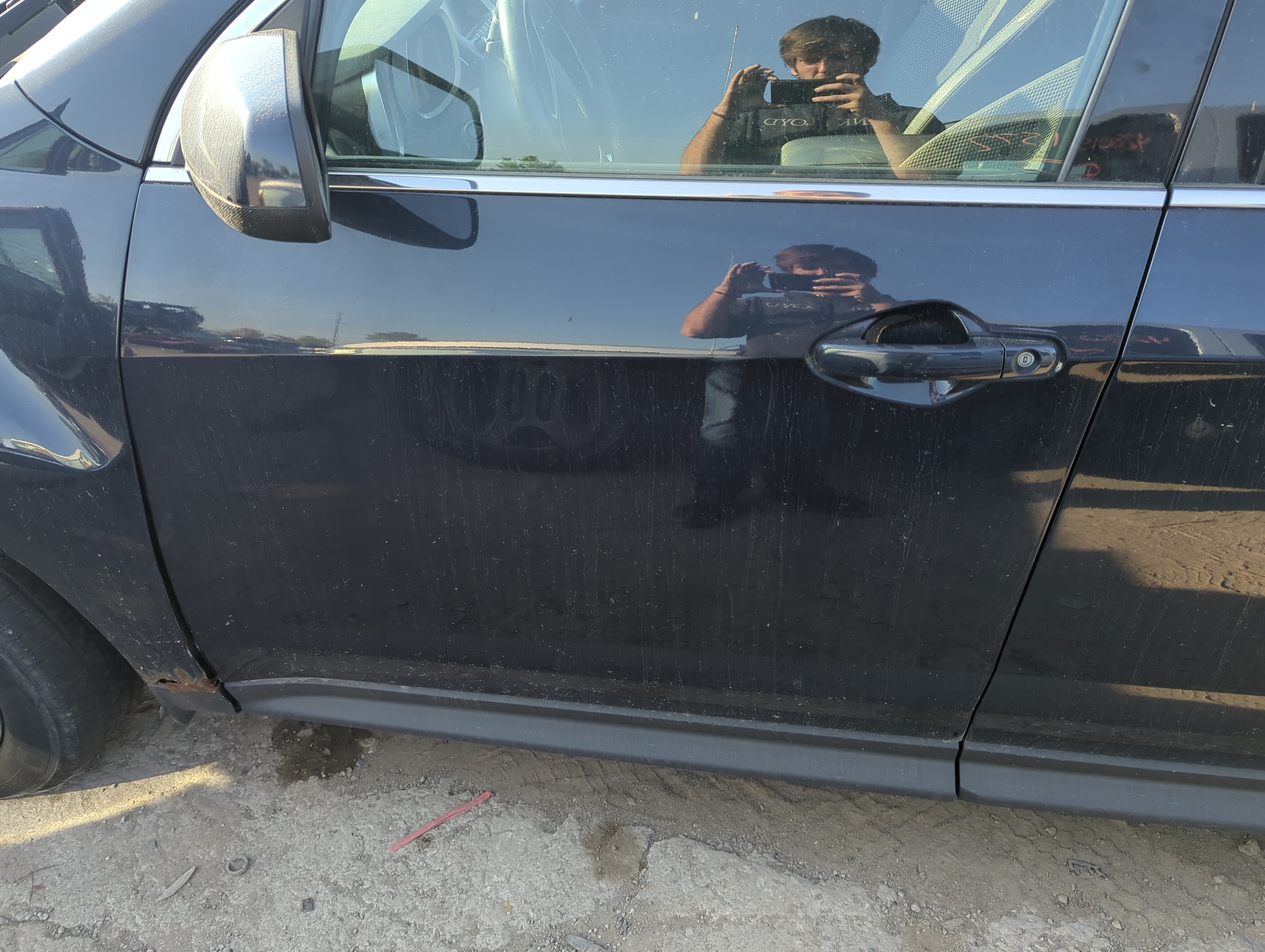 2012-2017 Chevrolet Equinox Driver Front Door Oem 1160832 - Oemusedautoparts1.com