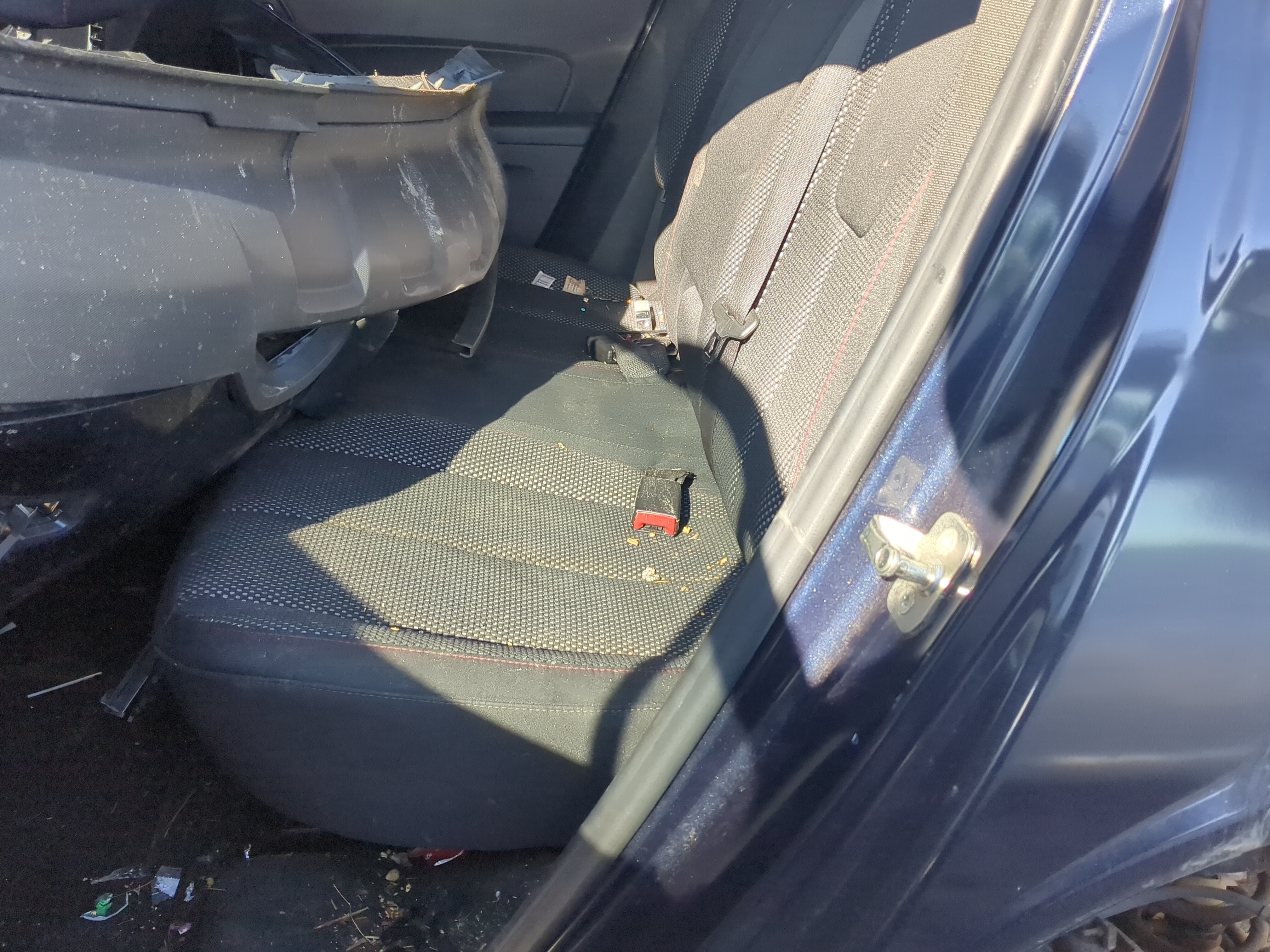 2015 Chevrolet Equinox Rear Seat Oem 1160981 - Oemusedautoparts1.com