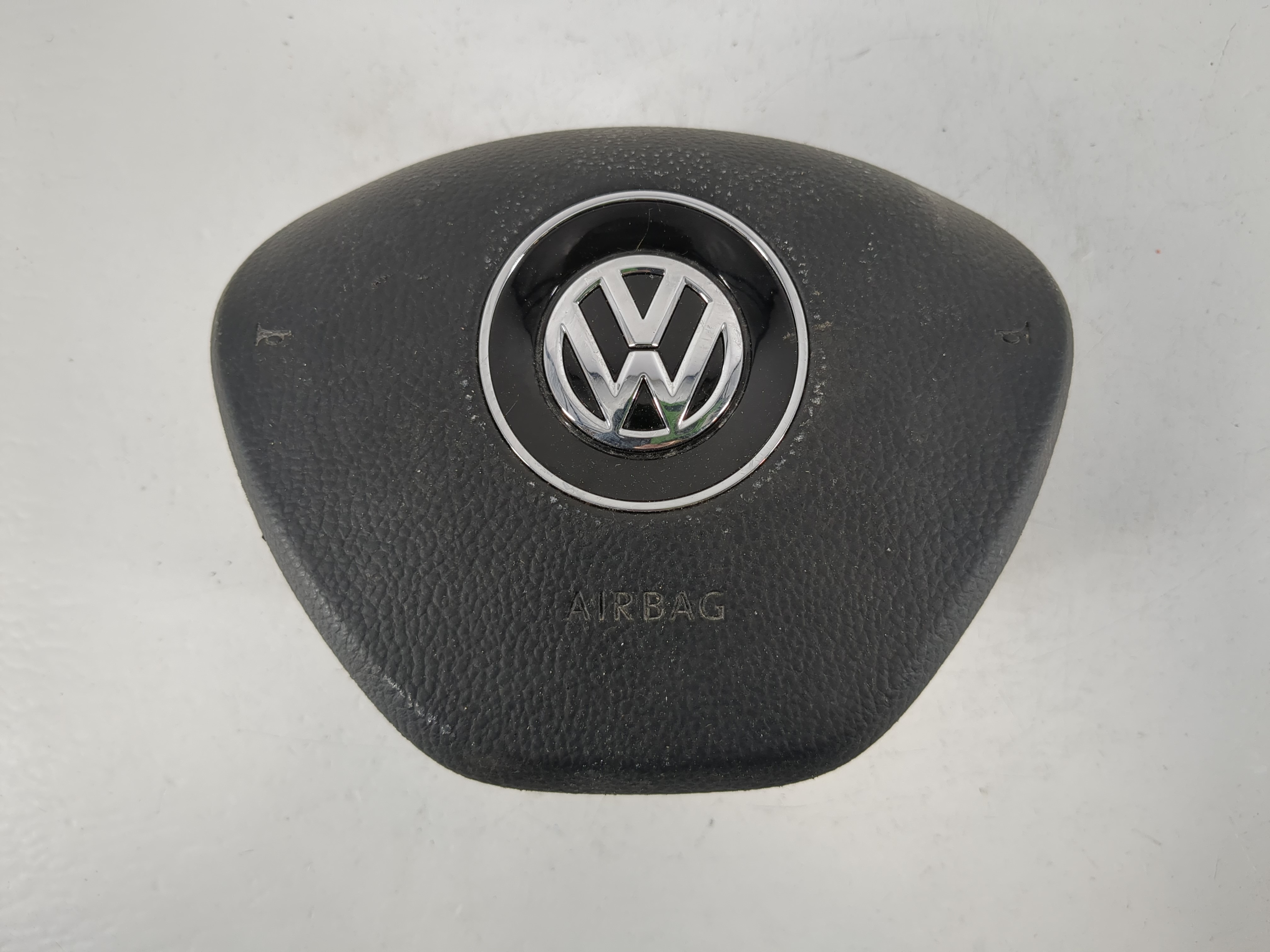 2018-2020 Volkswagen Atlas Air Bag Driver Left Steering Wheel Mounted 1161022 - Oemusedautoparts1.com