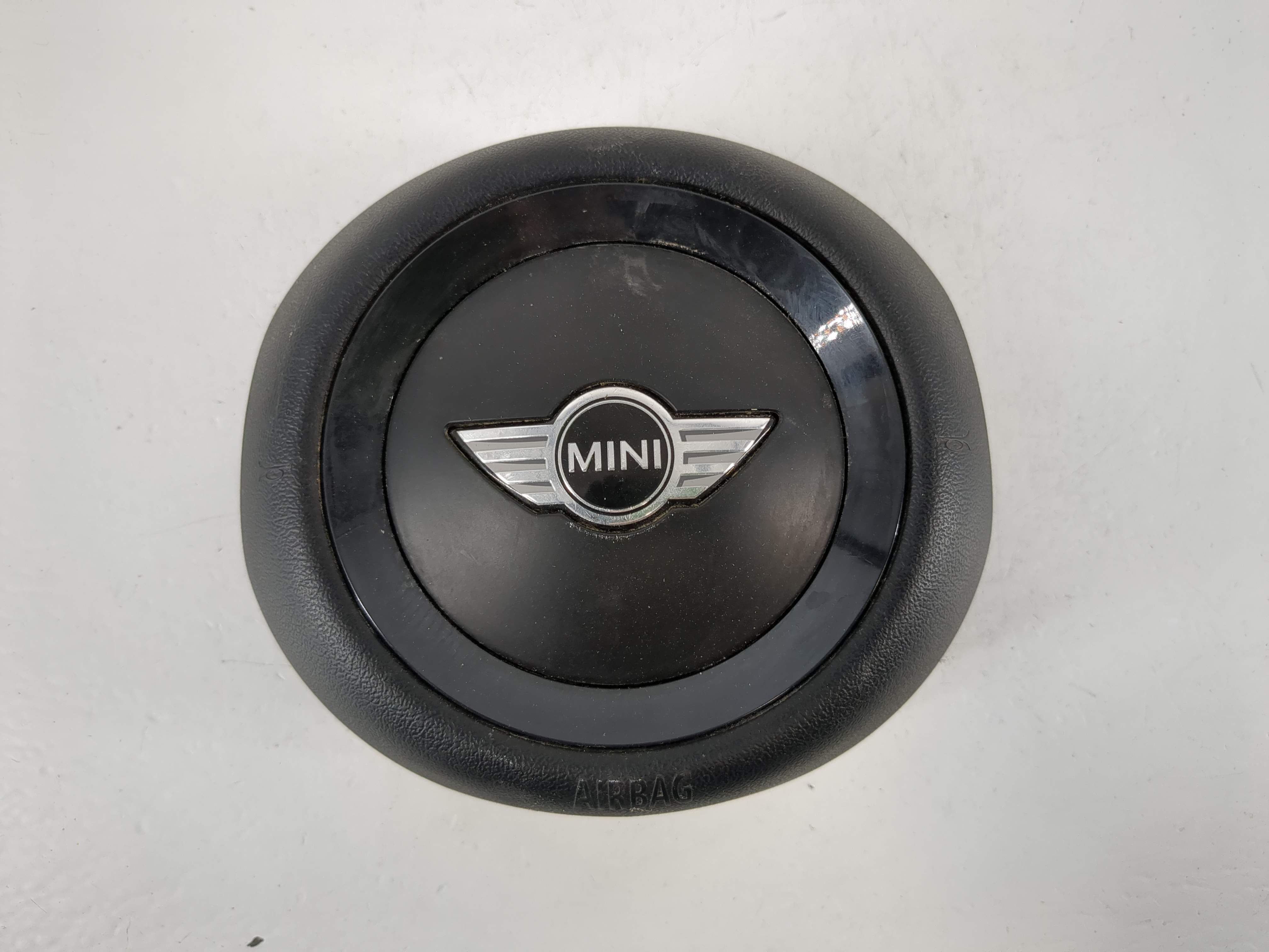 2011 Mini Cooper Countryman Air Bag Driver Left Steering Wheel Mounted 1161028 - Oemusedautoparts1.com