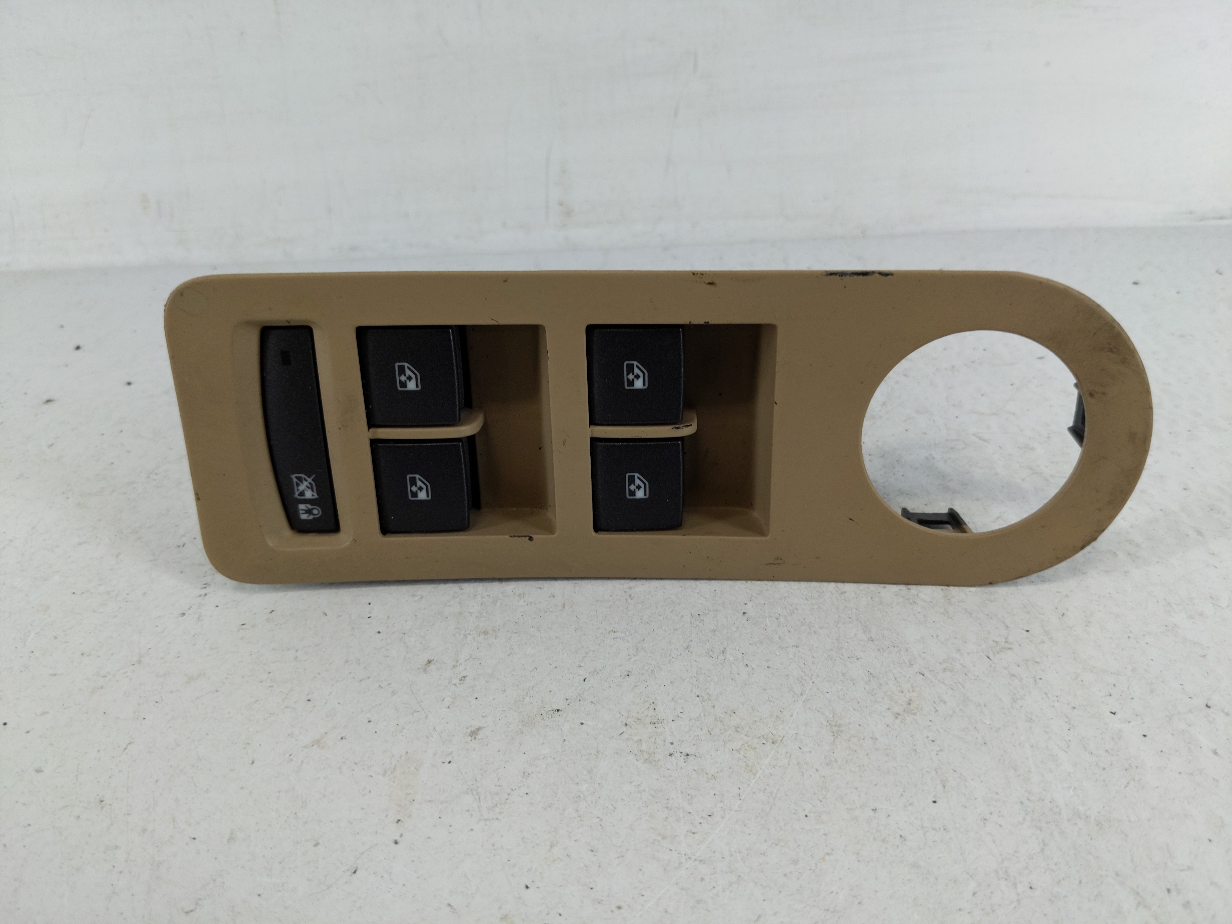 2010-2013 Buick Lacrosse Driver Left Door Master Power Window Switch 1161054 - Oemusedautoparts1.com