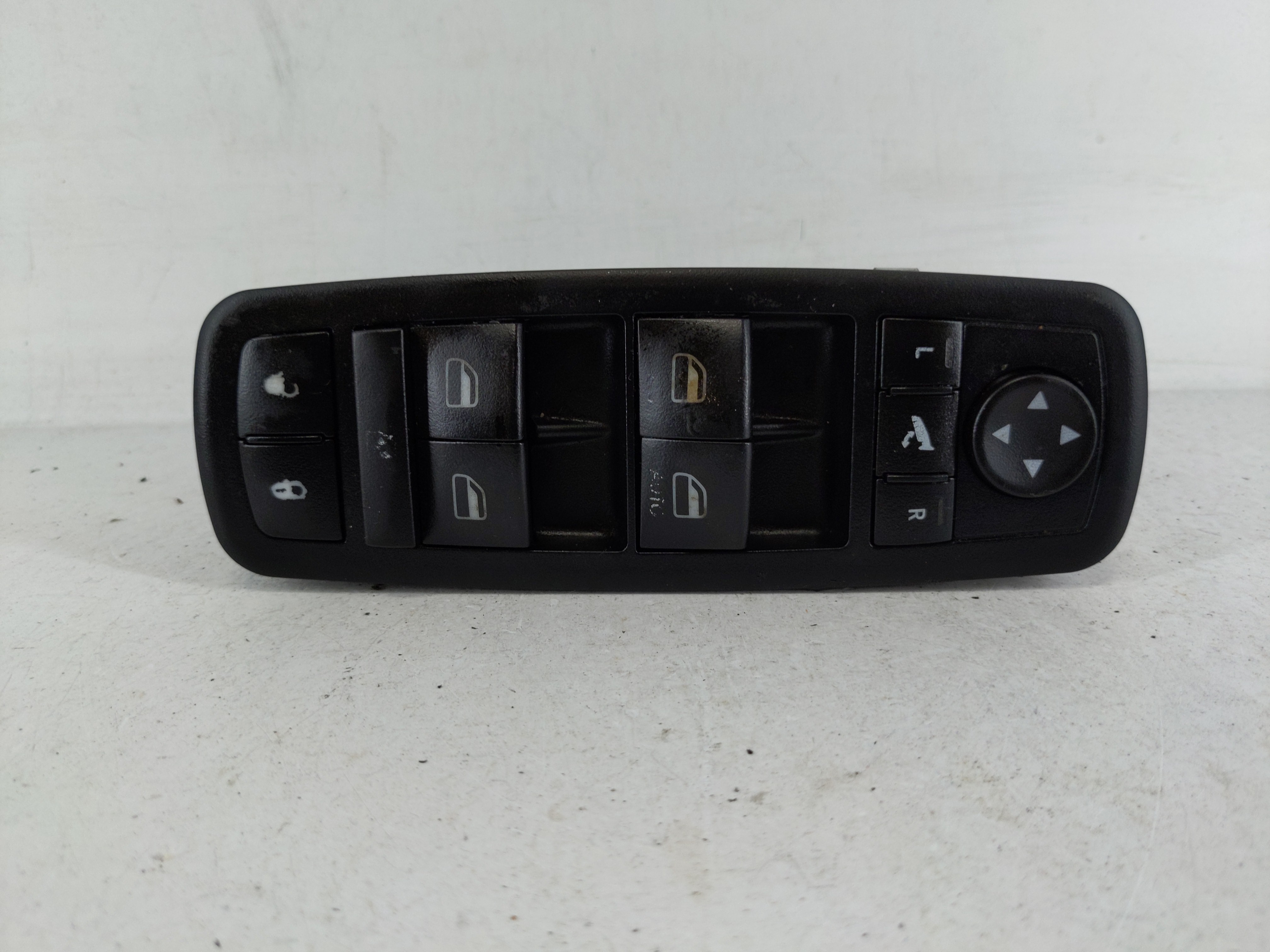 2012 Chrysler Town & Country Driver Left Door Master Power Window Switch 1161062 - Oemusedautoparts1.com