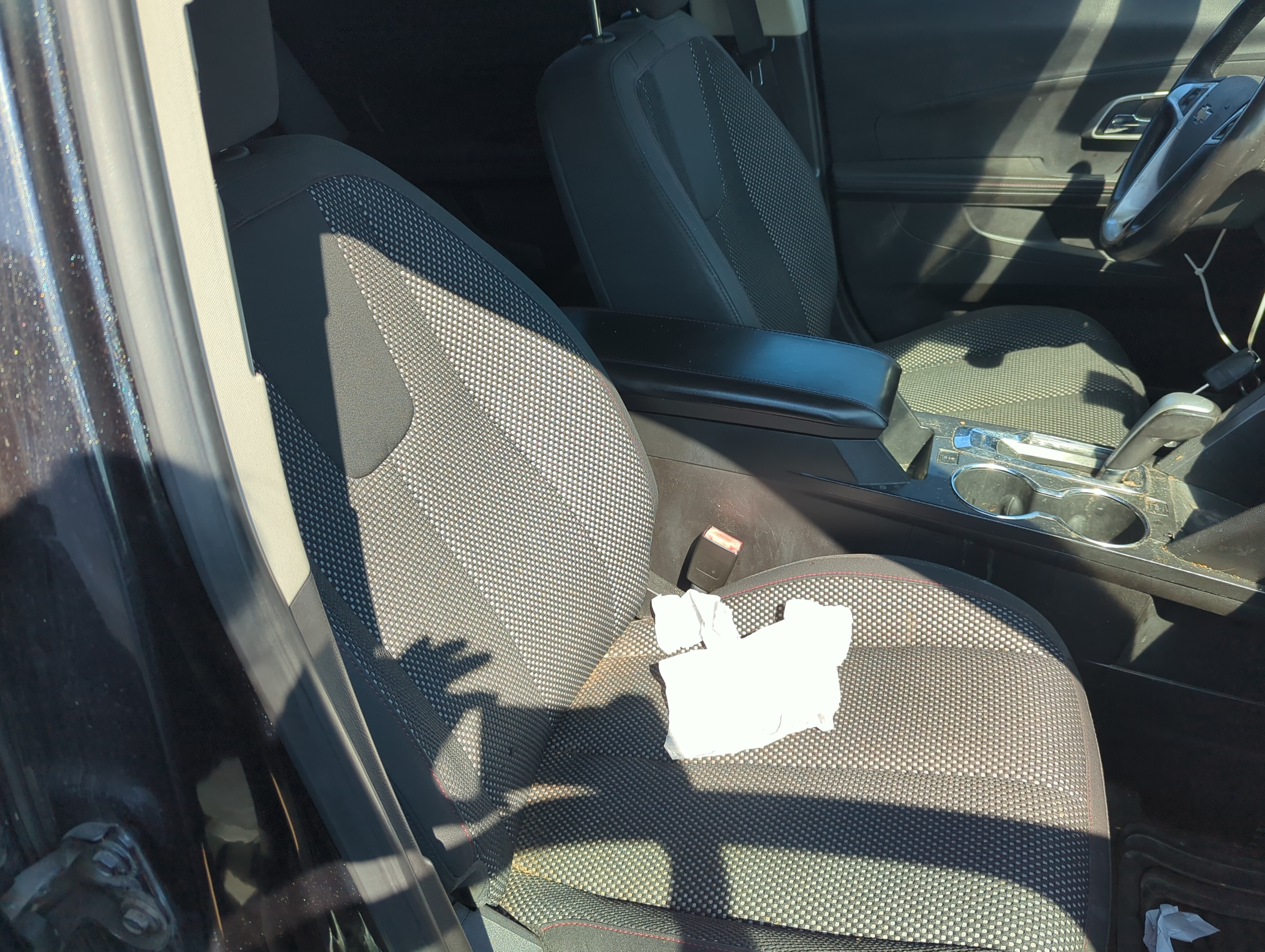 Picture of 2010-2011 Chevrolet Equinox Passenger Front Seat Oem 1161147