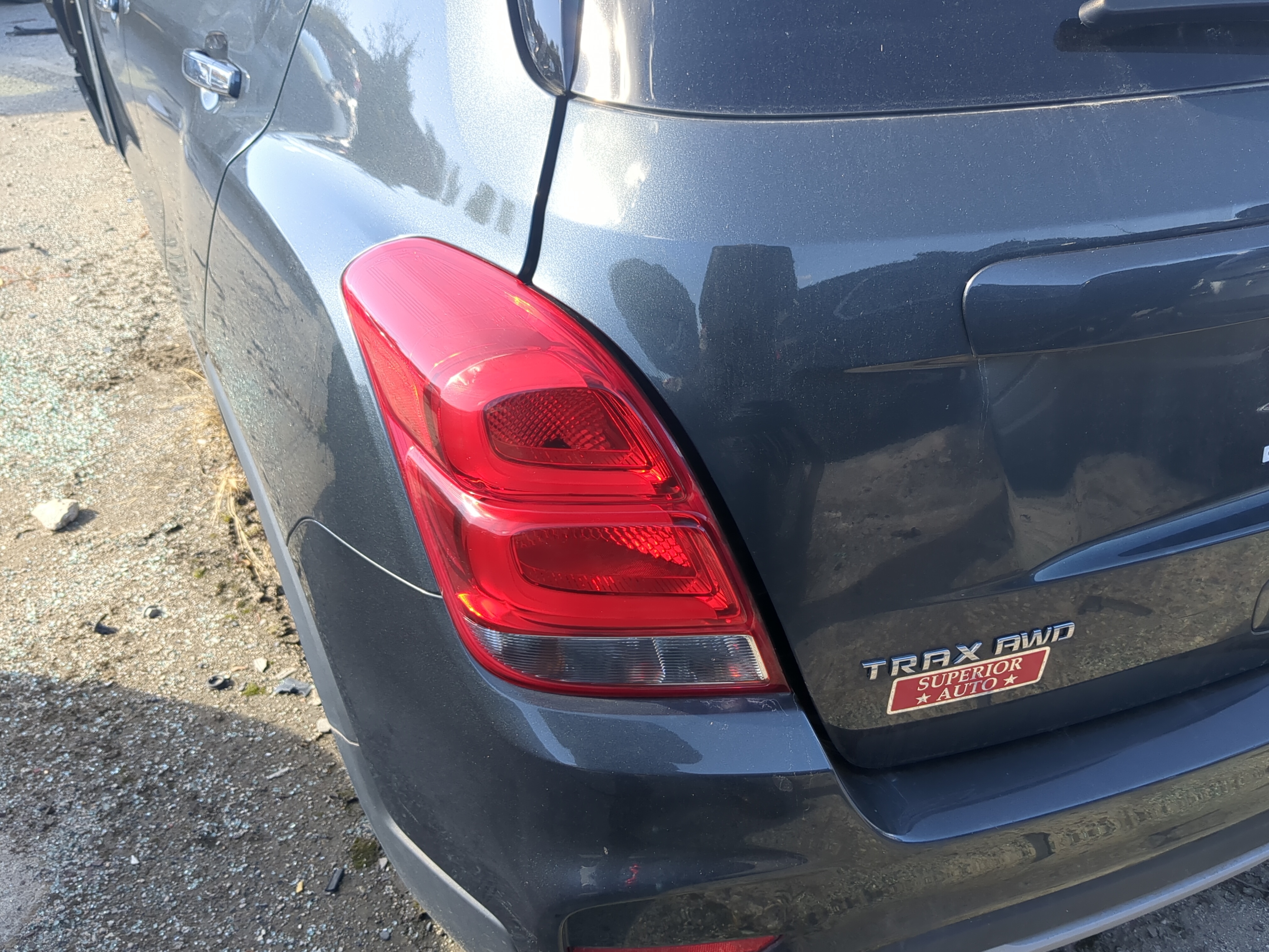 Picture of 2017-2021 Chevrolet Trax Driver Left Side Tail Light Taillight Oem 1161586