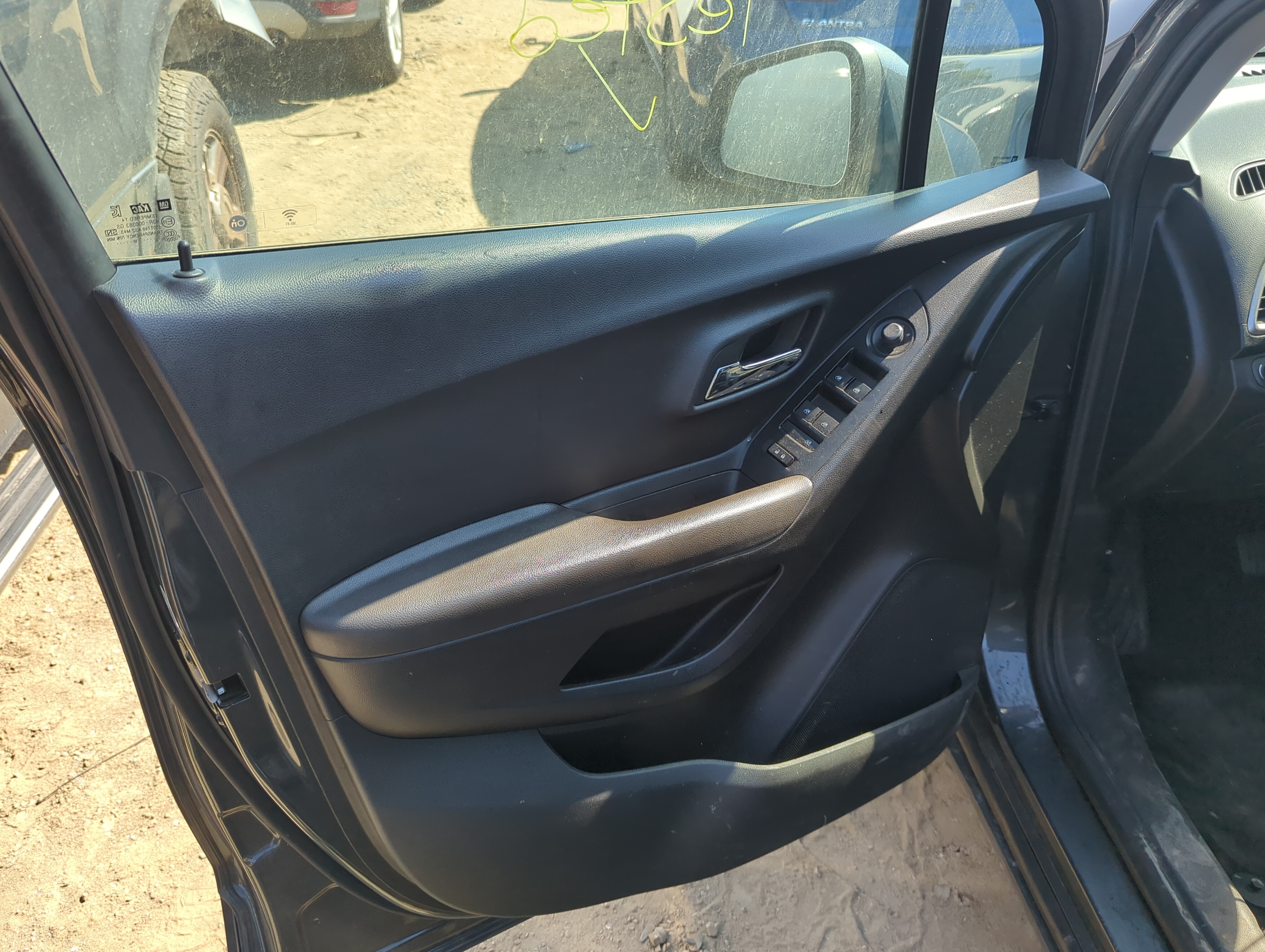 Picture of 2018 Chevrolet Trax Front Left Driver Interior Door Panel Trim 1161618