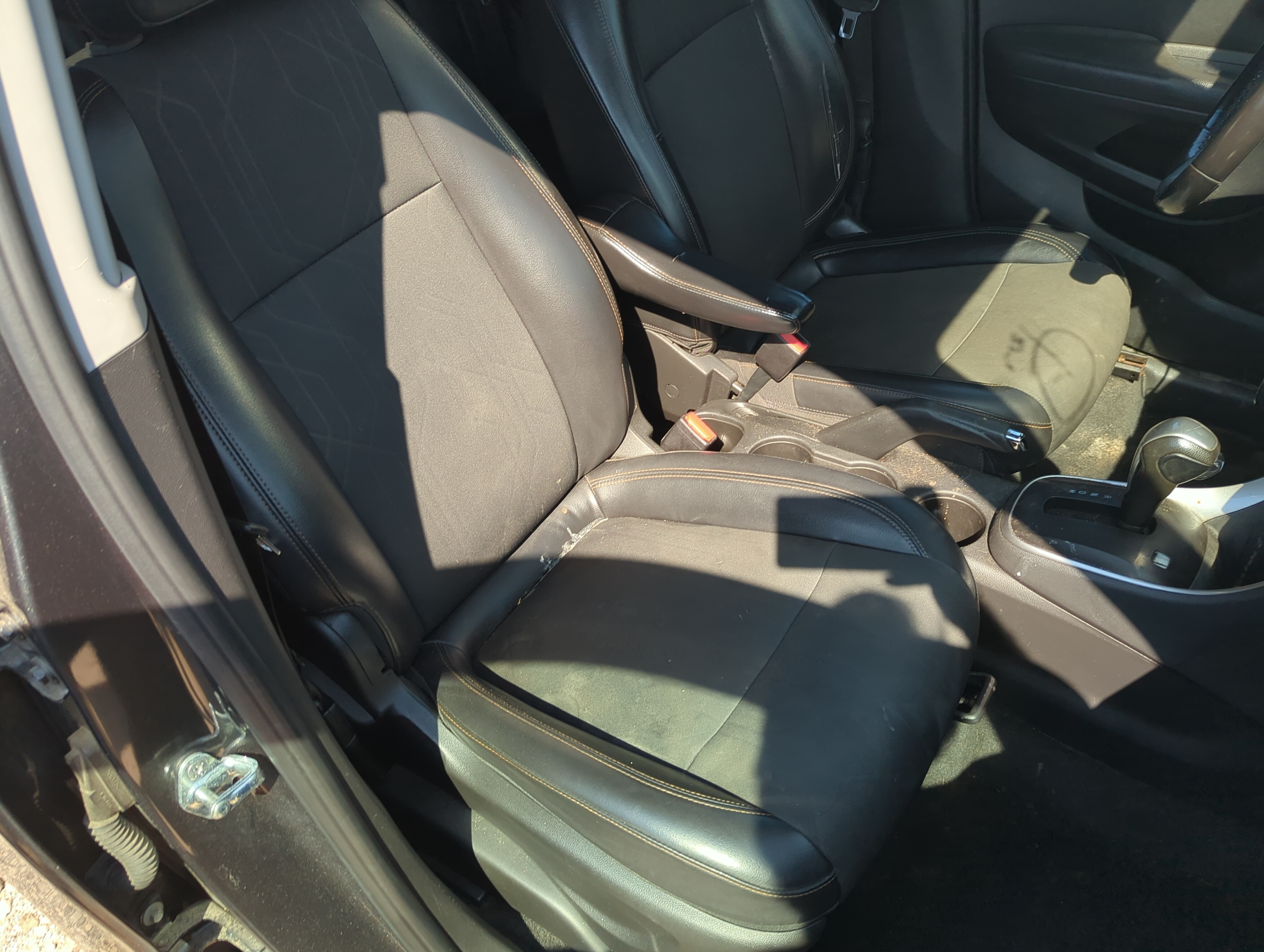 Picture of 2015-2021 Chevrolet Trax Passenger Front Seat Oem 1161631