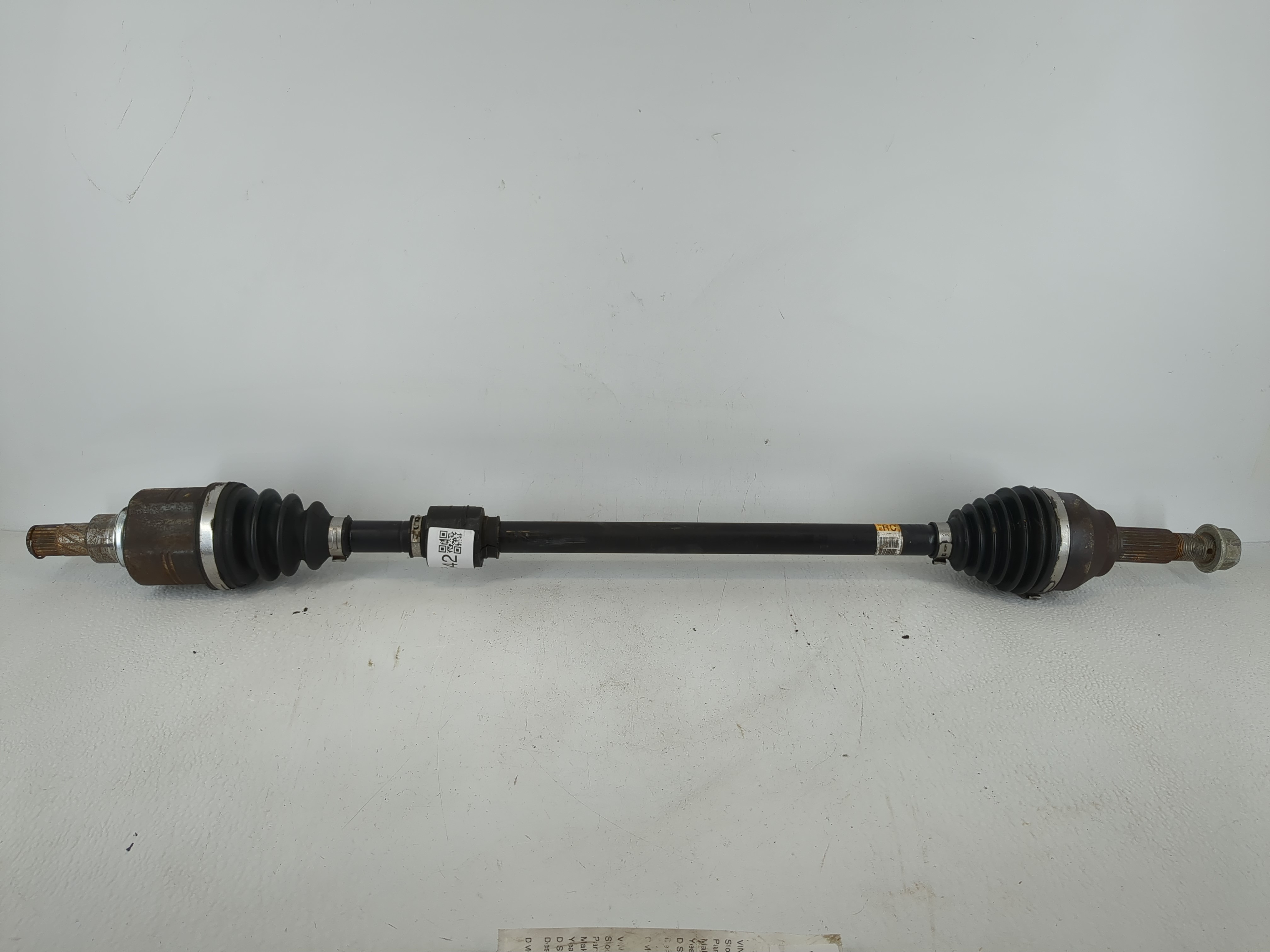 2013-2019 Nissan Sentra Axle Shaft Front Driver Cv C/v 1161642 - Oemusedautoparts1.com