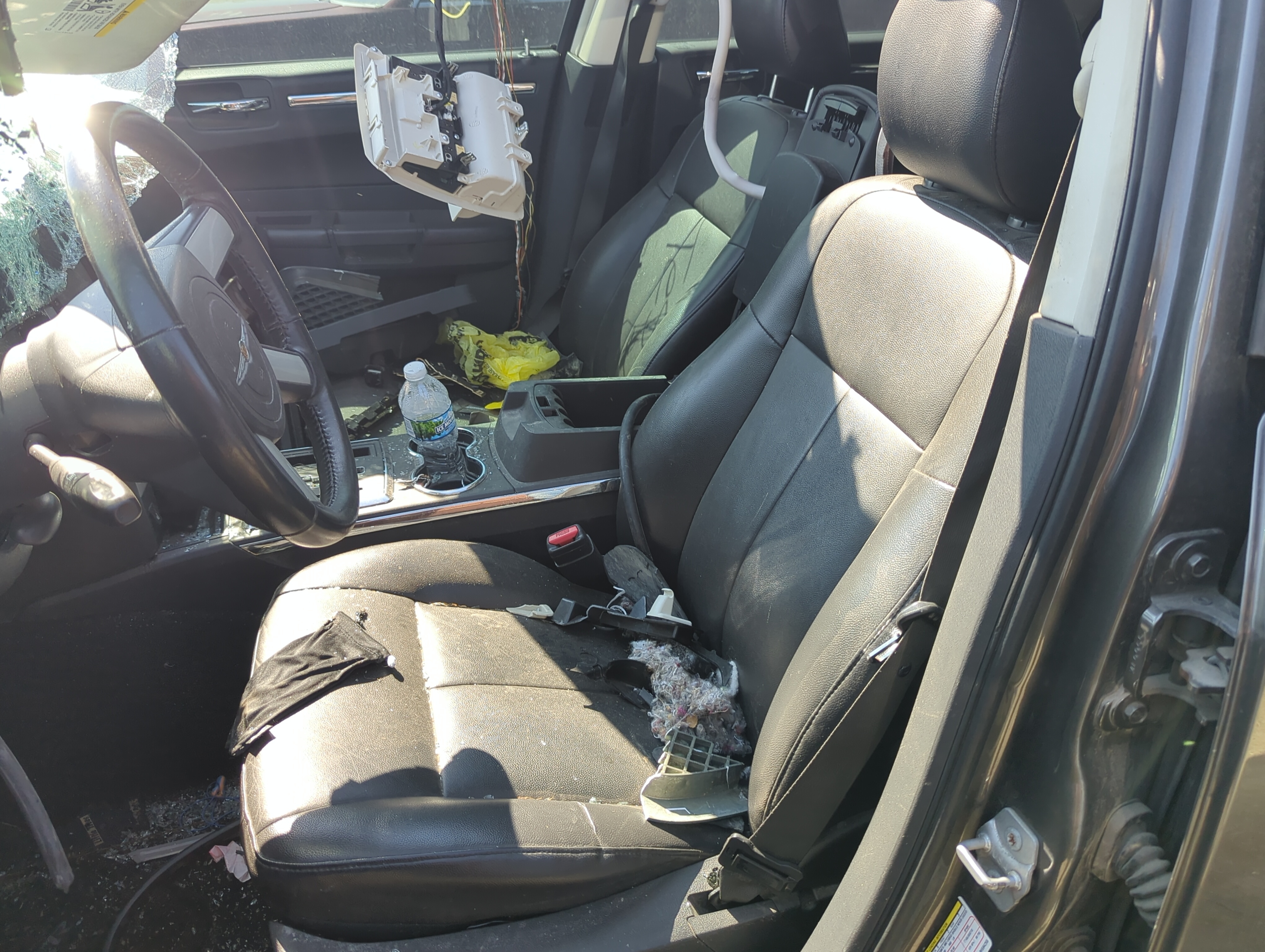 2008-2010 Chrysler 300 Driver Front Seat Oem 1161773 - Oemusedautoparts1.com