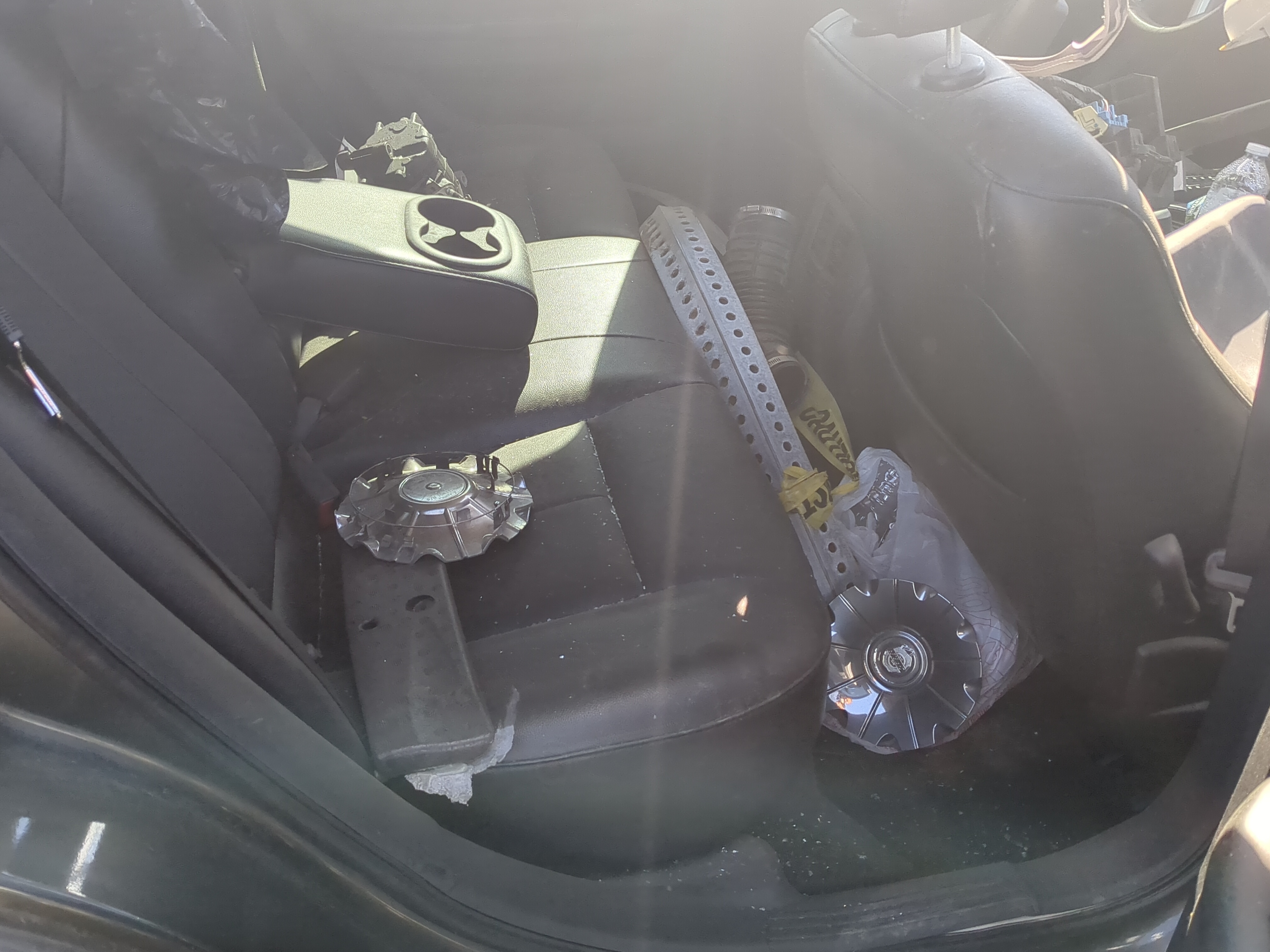 2009 Chrysler 300 Rear Seat Oem 1161779 - Oemusedautoparts1.com