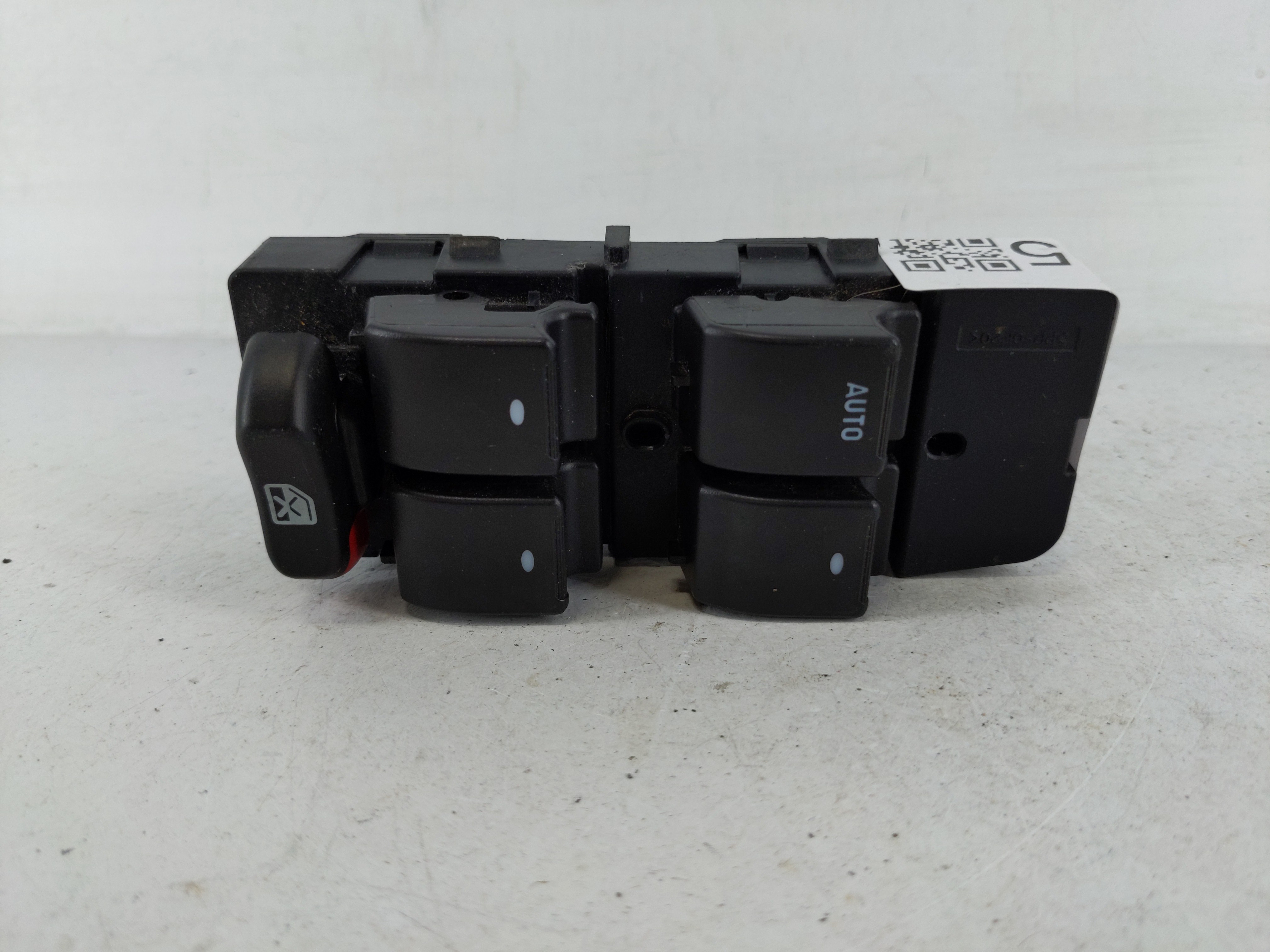 2000-2016 Chevrolet Impala Driver Left Door Master Power Window Switch 1161805 - Oemusedautoparts1.com